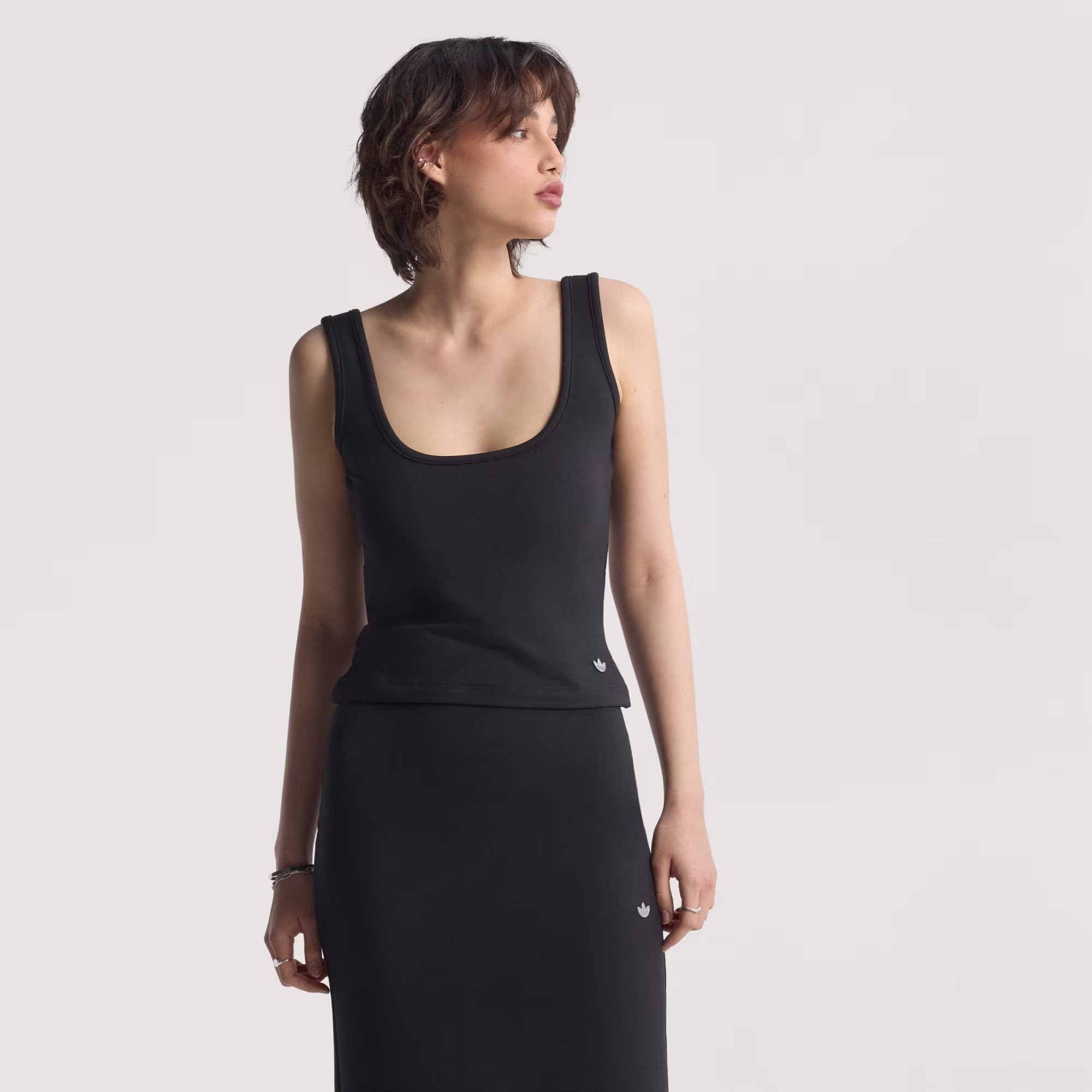 ქალის მაისური