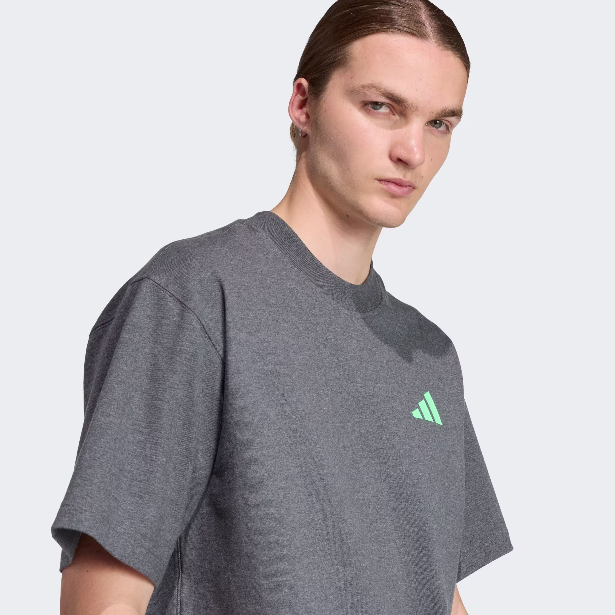Adidas მამაკაცის მაისური