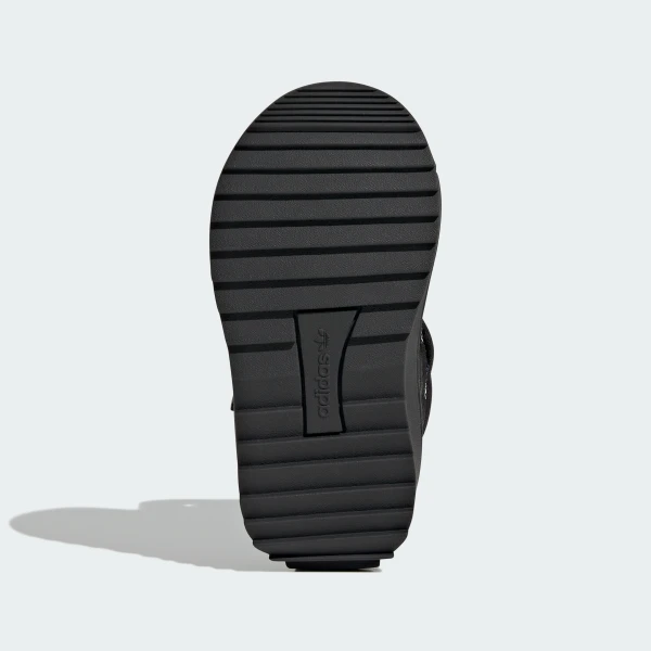 ბავშვის სპორტული ფეხსაცმელი