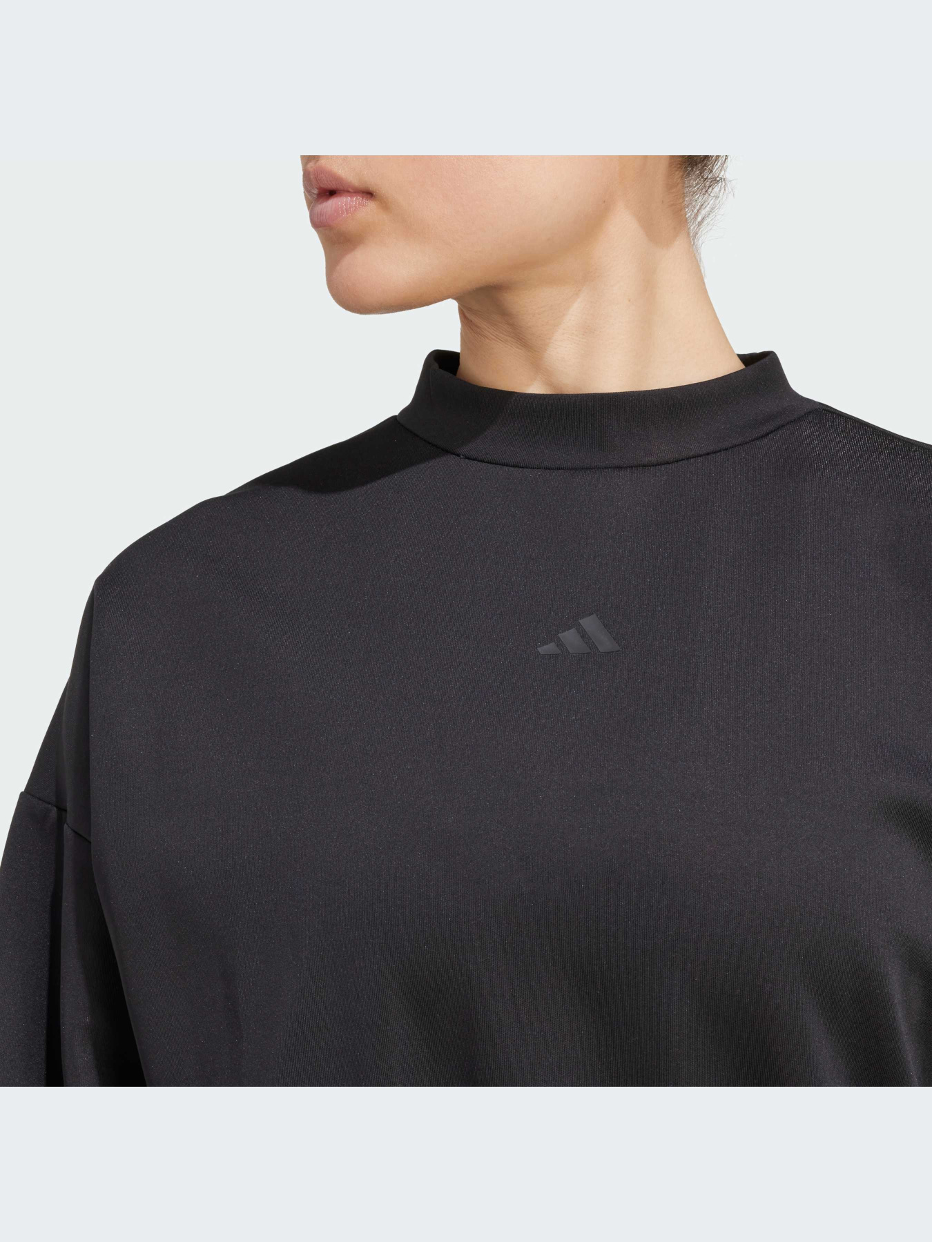 ქალის ჯემპრი