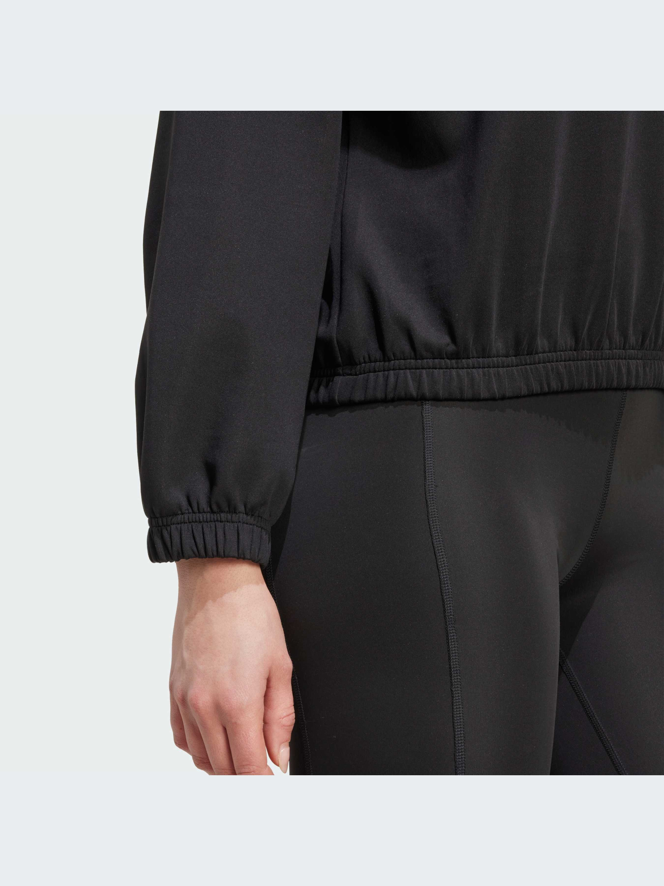 ქალის ჯემპრი