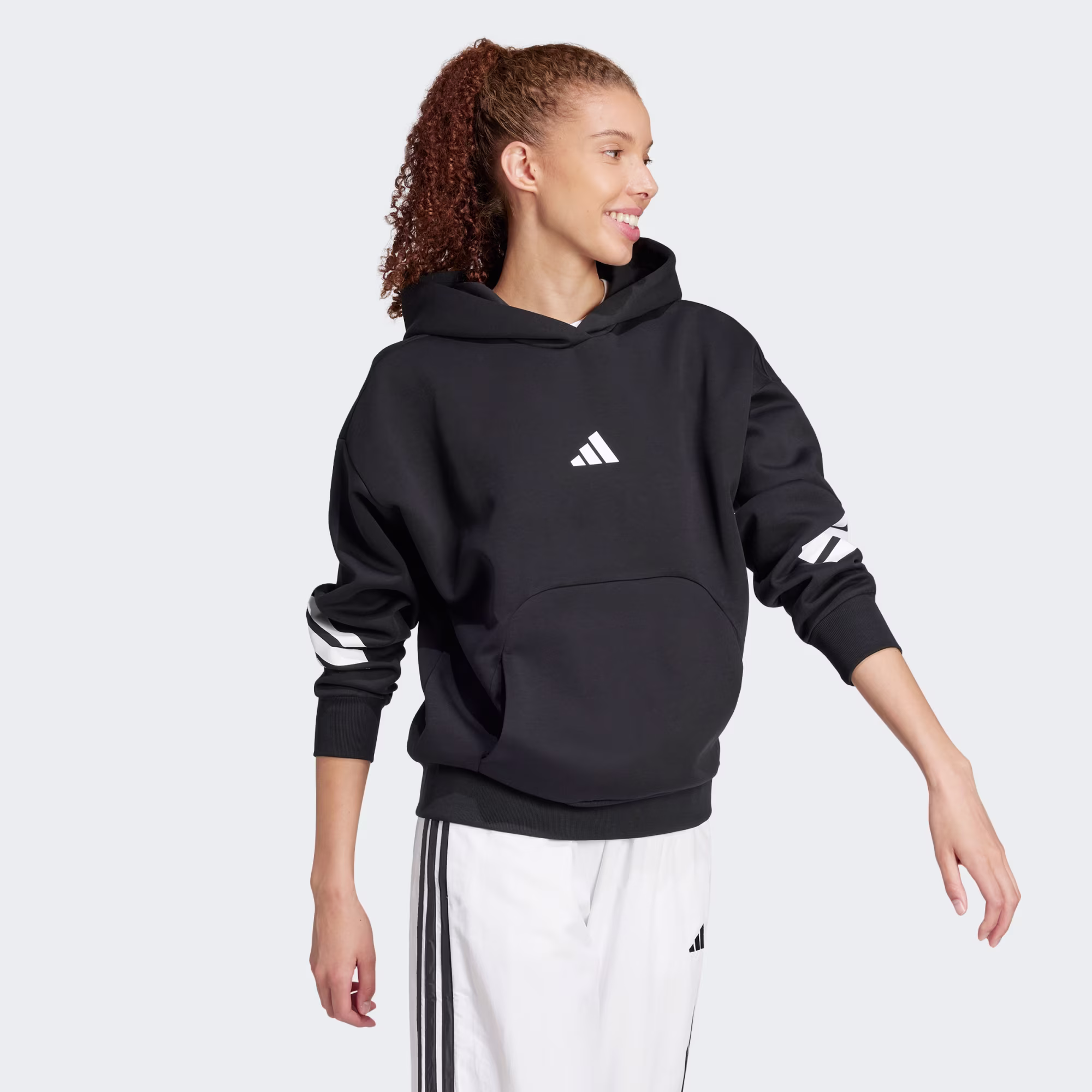 Adidas ქალის ჯემპრი W FI 3S OH HD