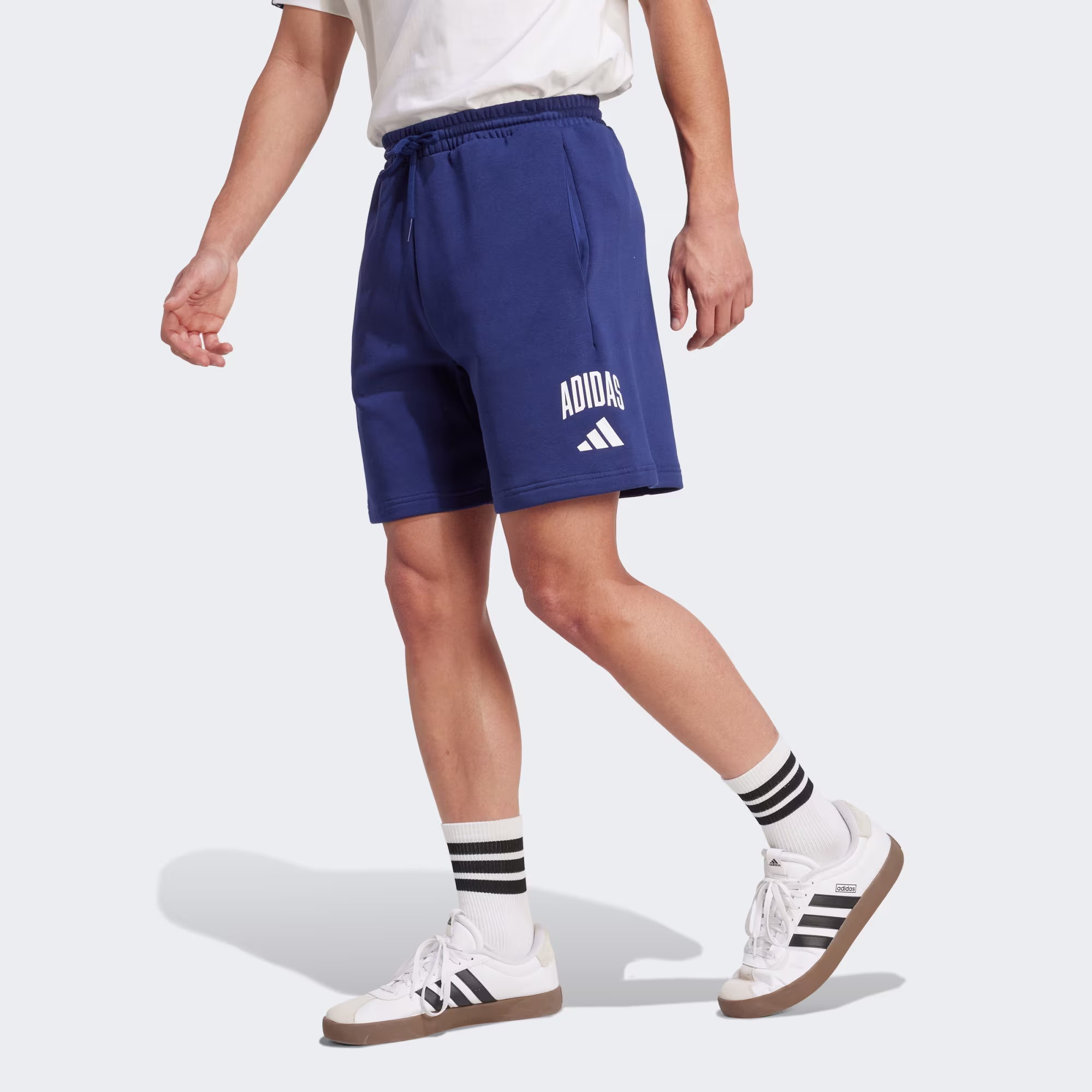 მამაკაცის შორტი