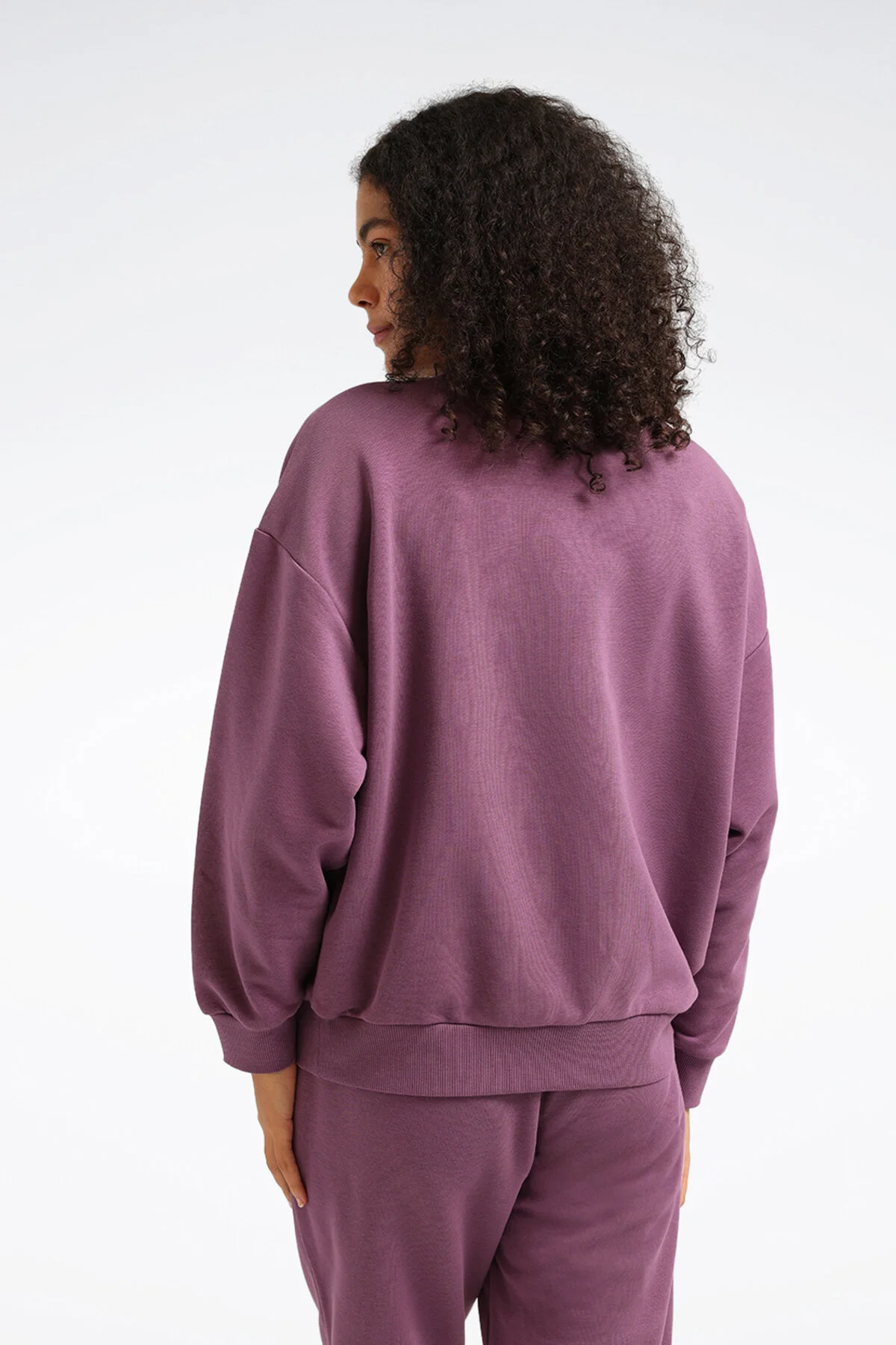 ქალის ჯემპრი