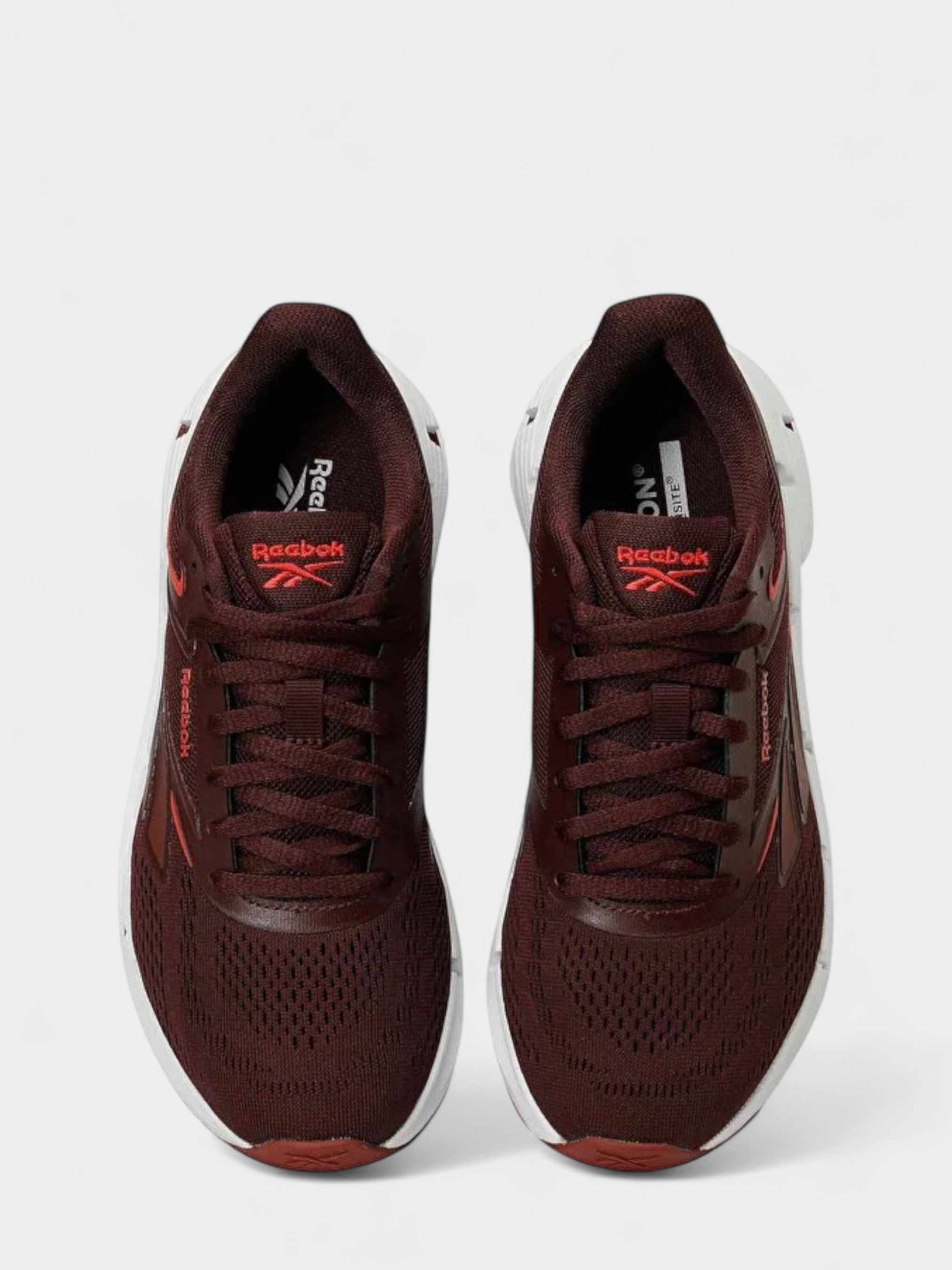 ქალის სპორტული ფეხსაცმელი