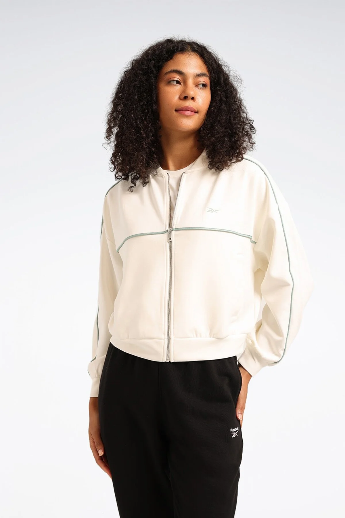 ქალის ჯემპრი