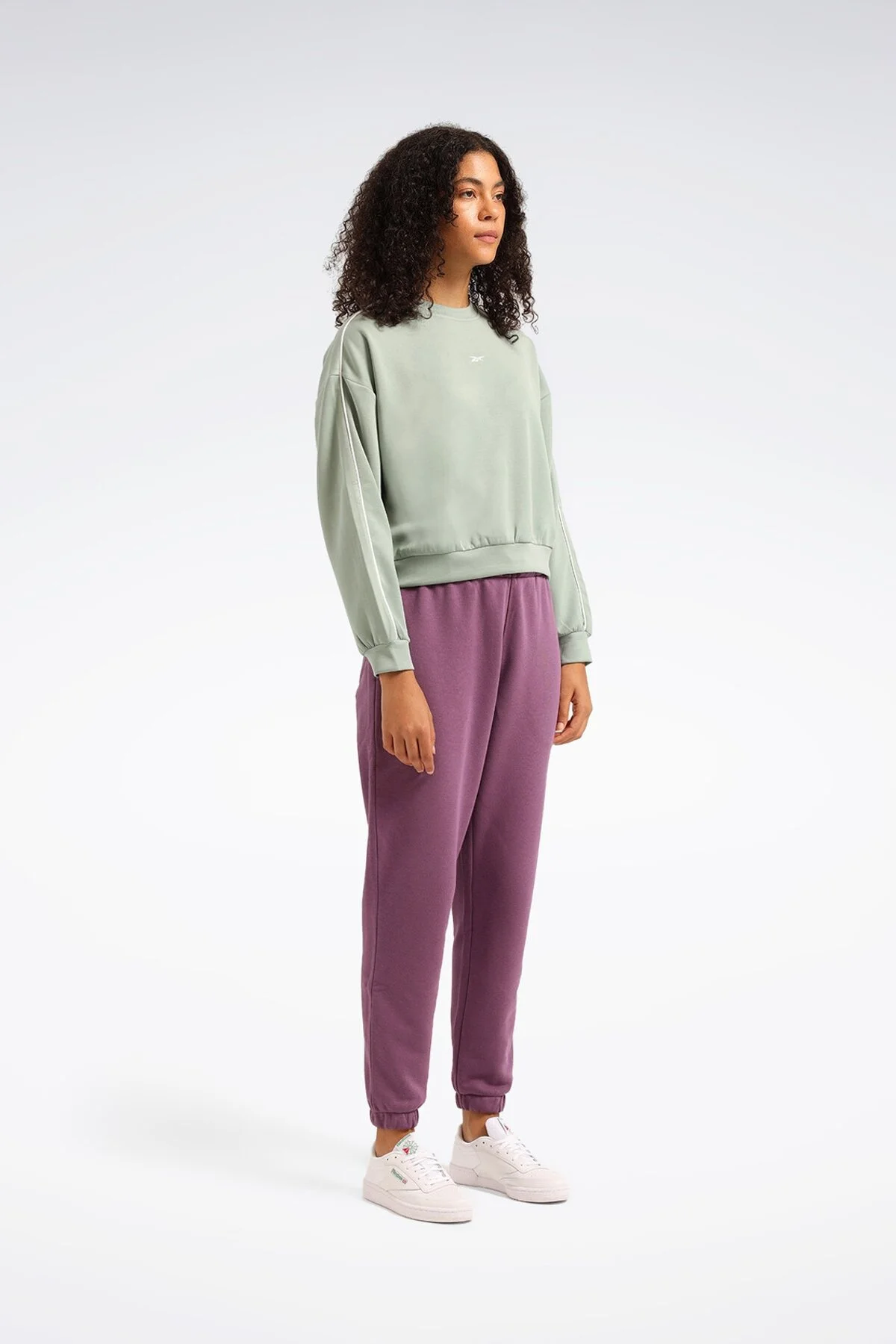 Reebok ქალის ჯემპრი