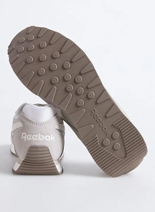 ქალის სპორტული ფეხსაცმელი