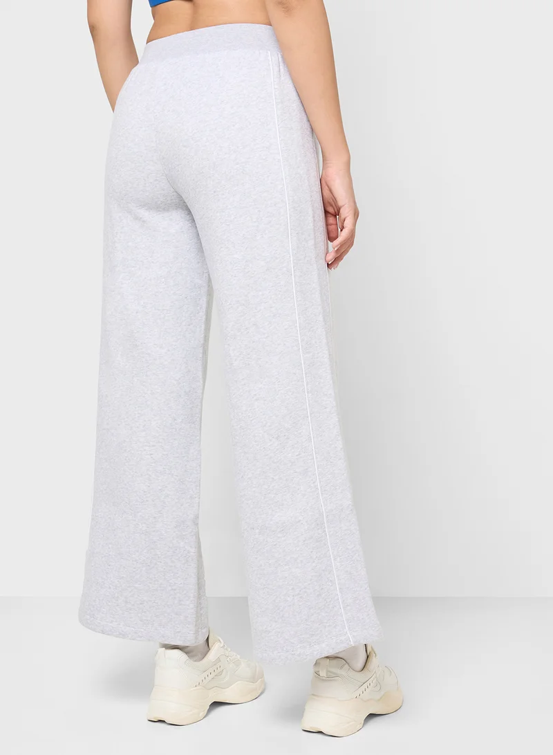 ქალის შარვალი