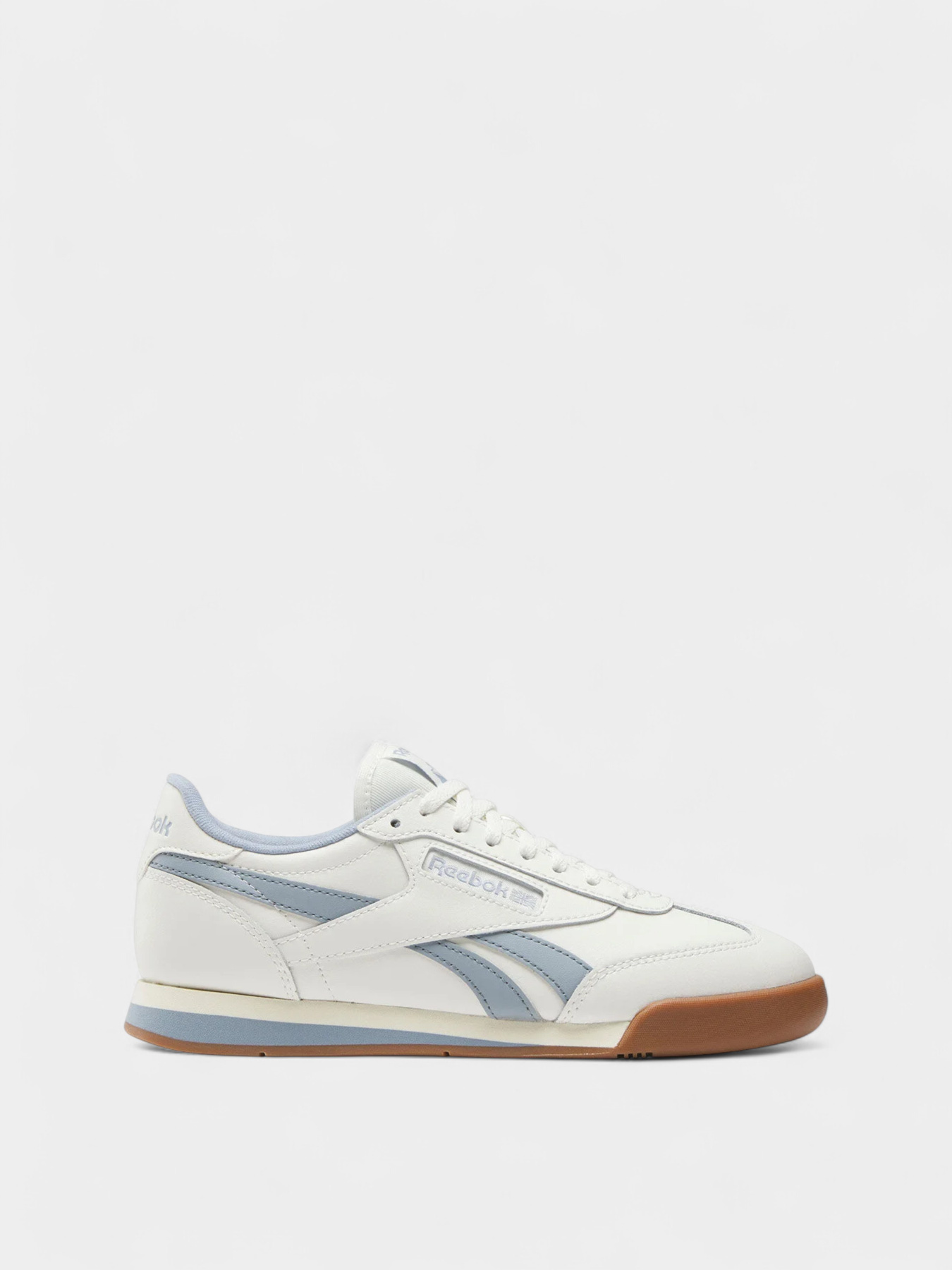 ქალის სპორტული ფეხსაცმელი