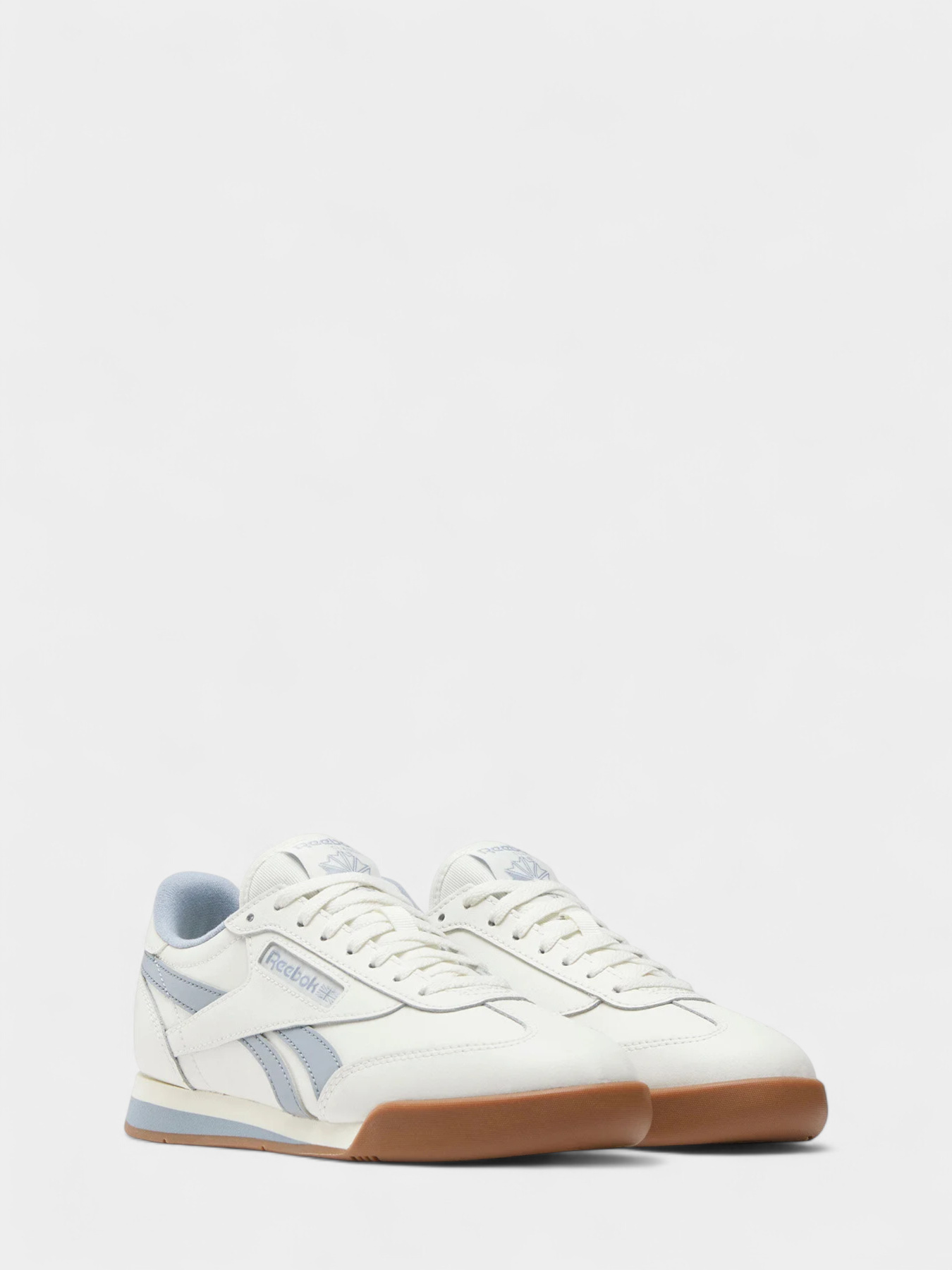 ქალის სპორტული ფეხსაცმელი