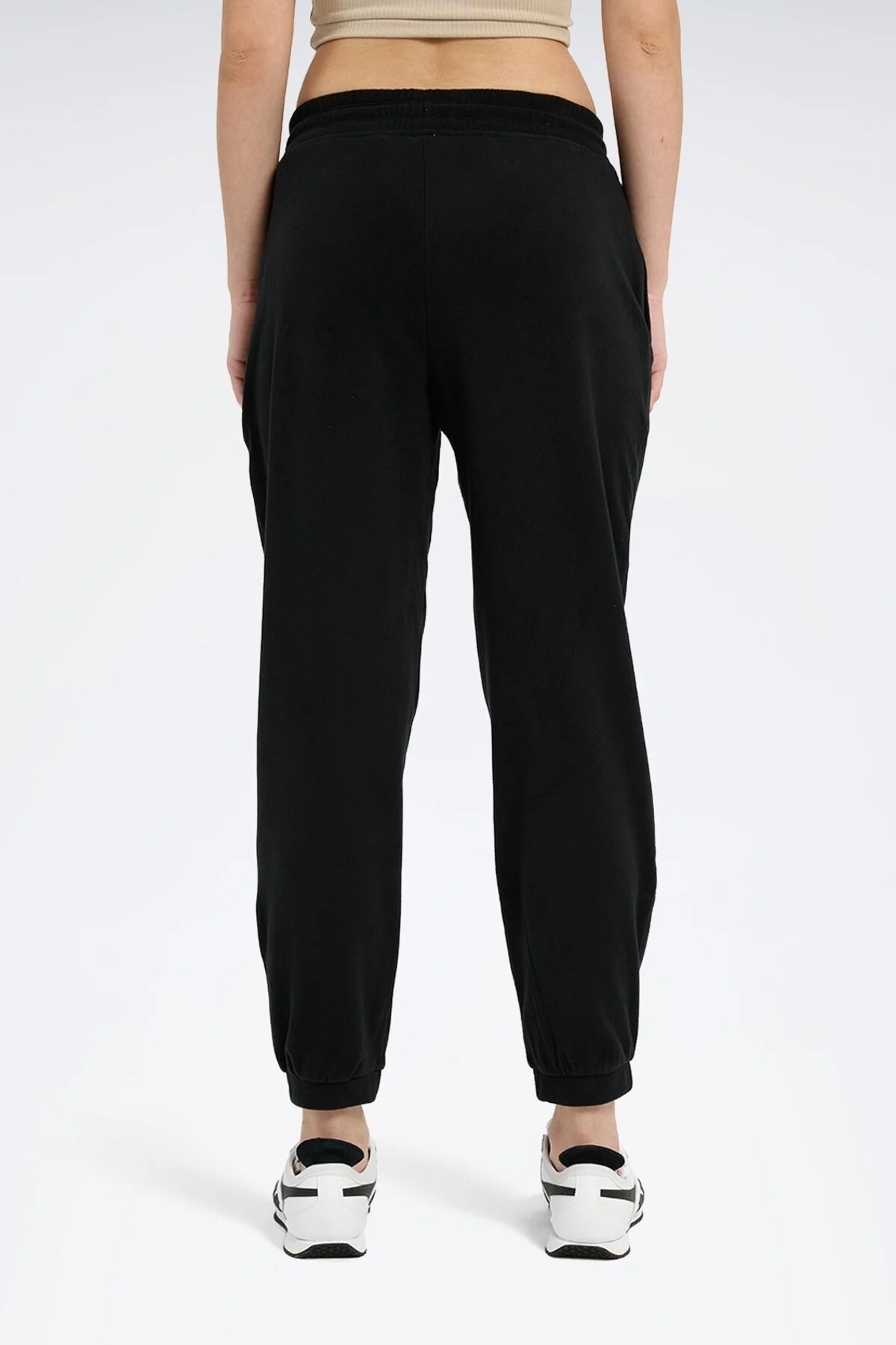 ქალის შარვალი