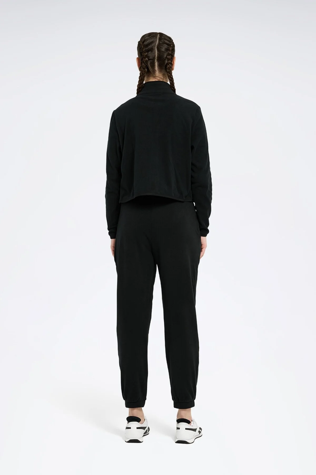 ქალის შარვალი