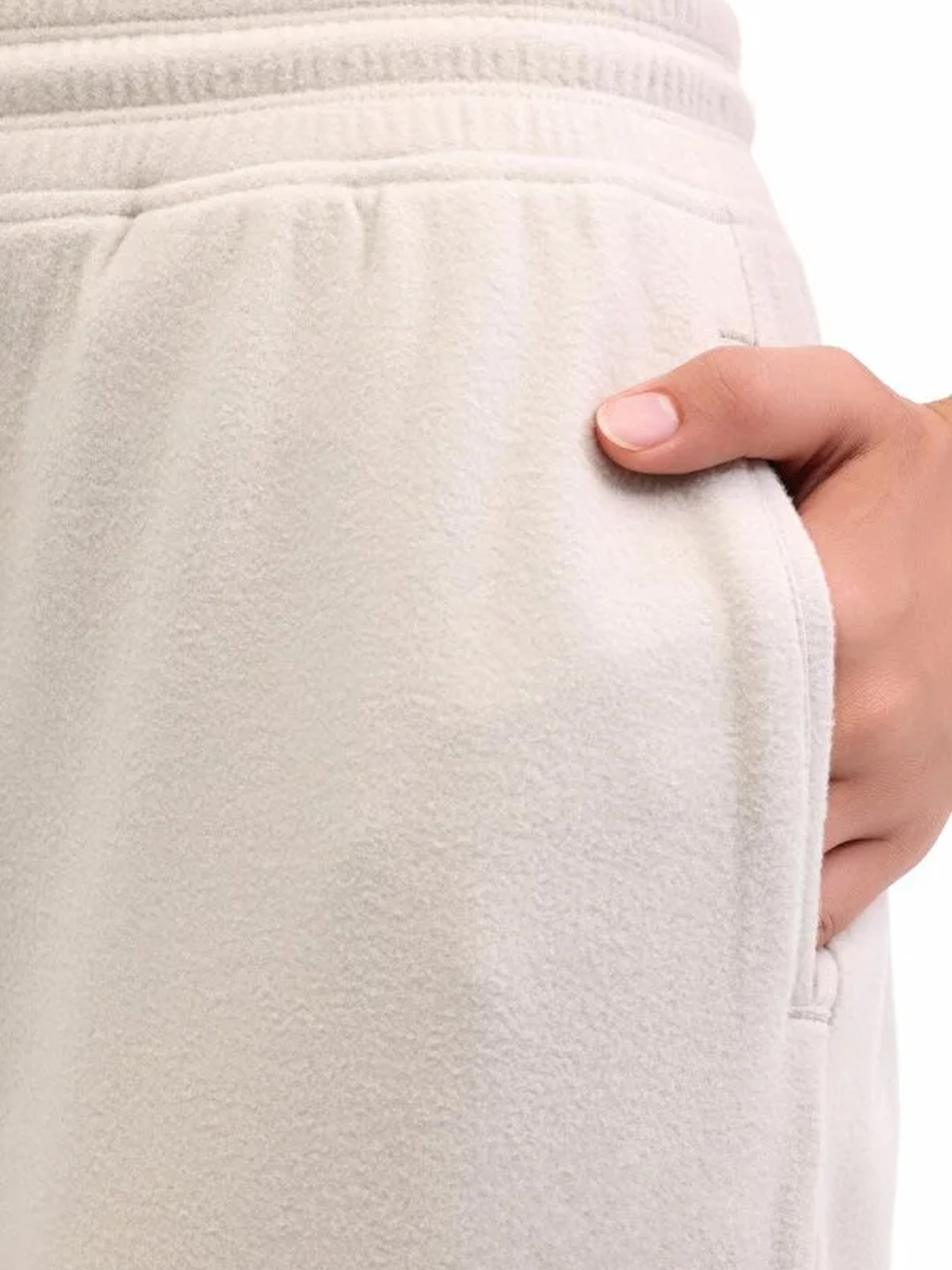 ქალის შარვალი