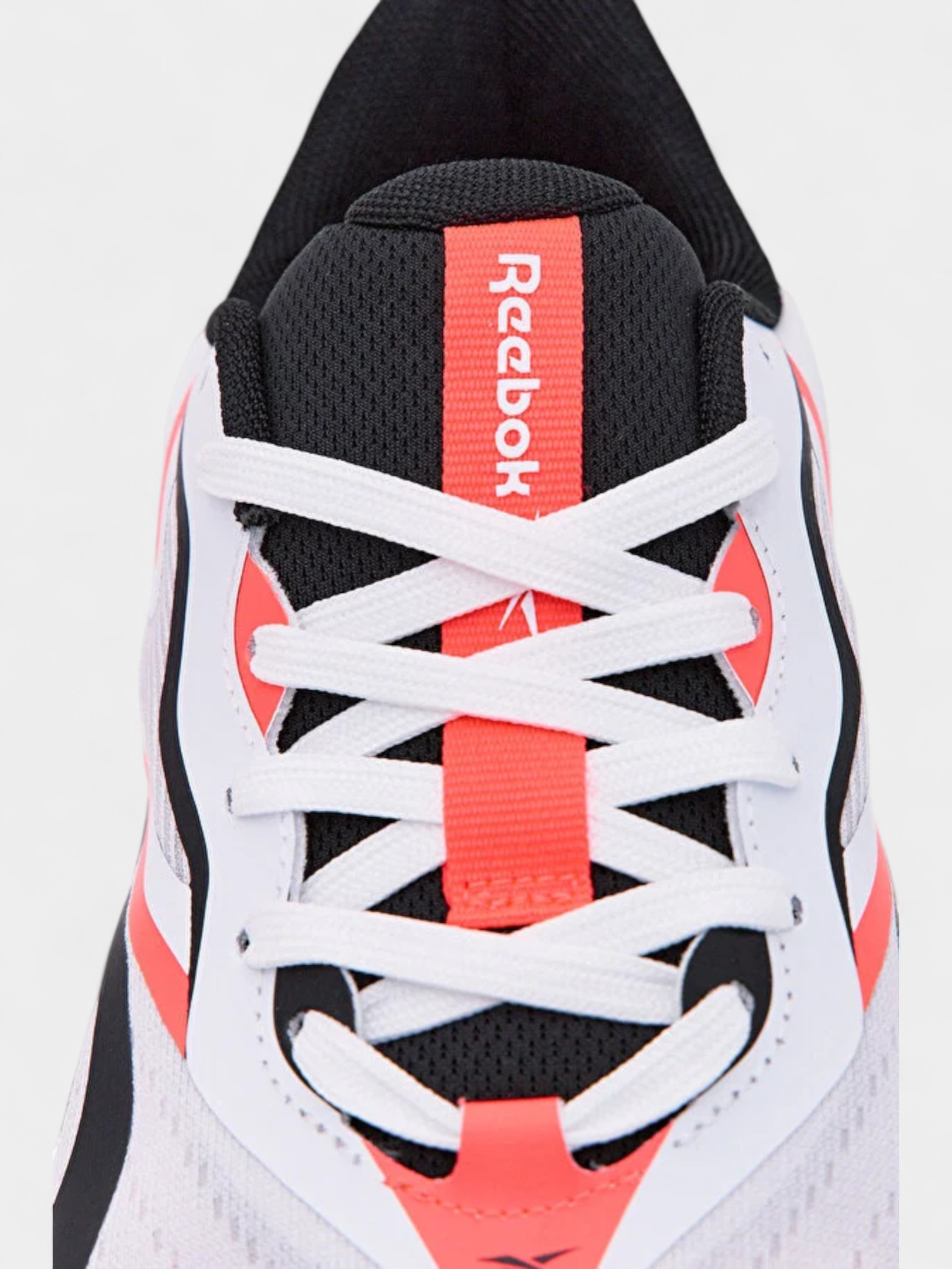 მამაკაცის სპორტული ფეხსაცმელი