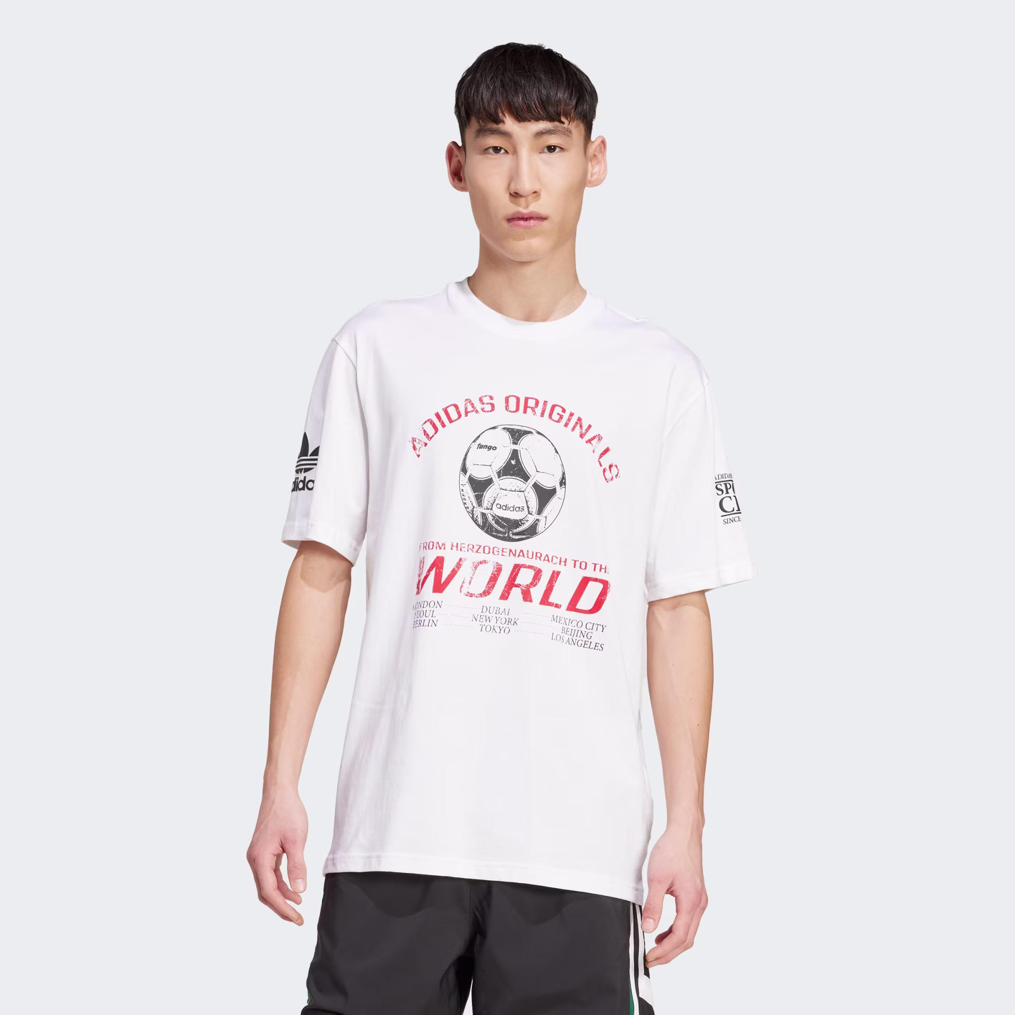 Adidas მამაკაცის მაისური