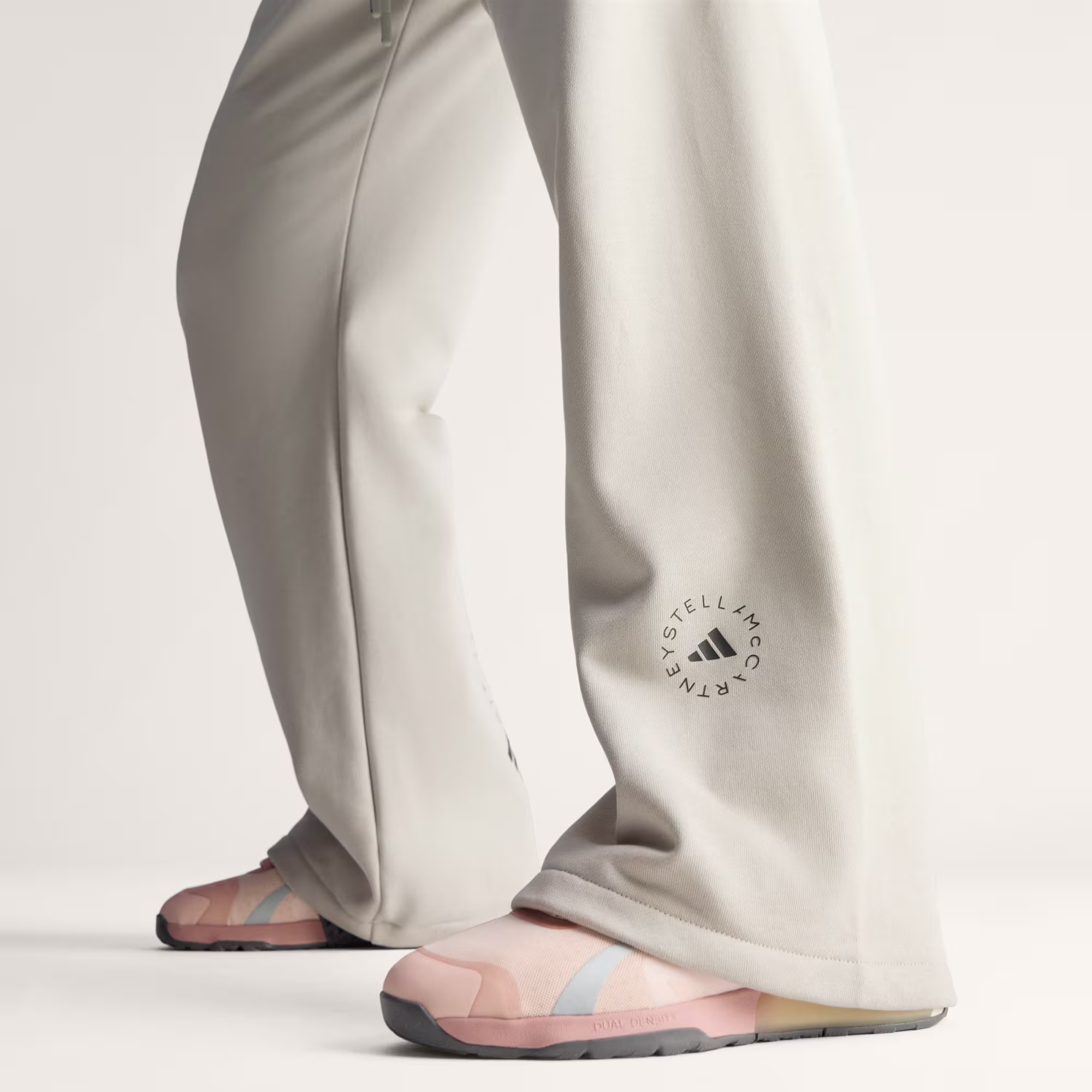 Adidas ქალის შარვალი