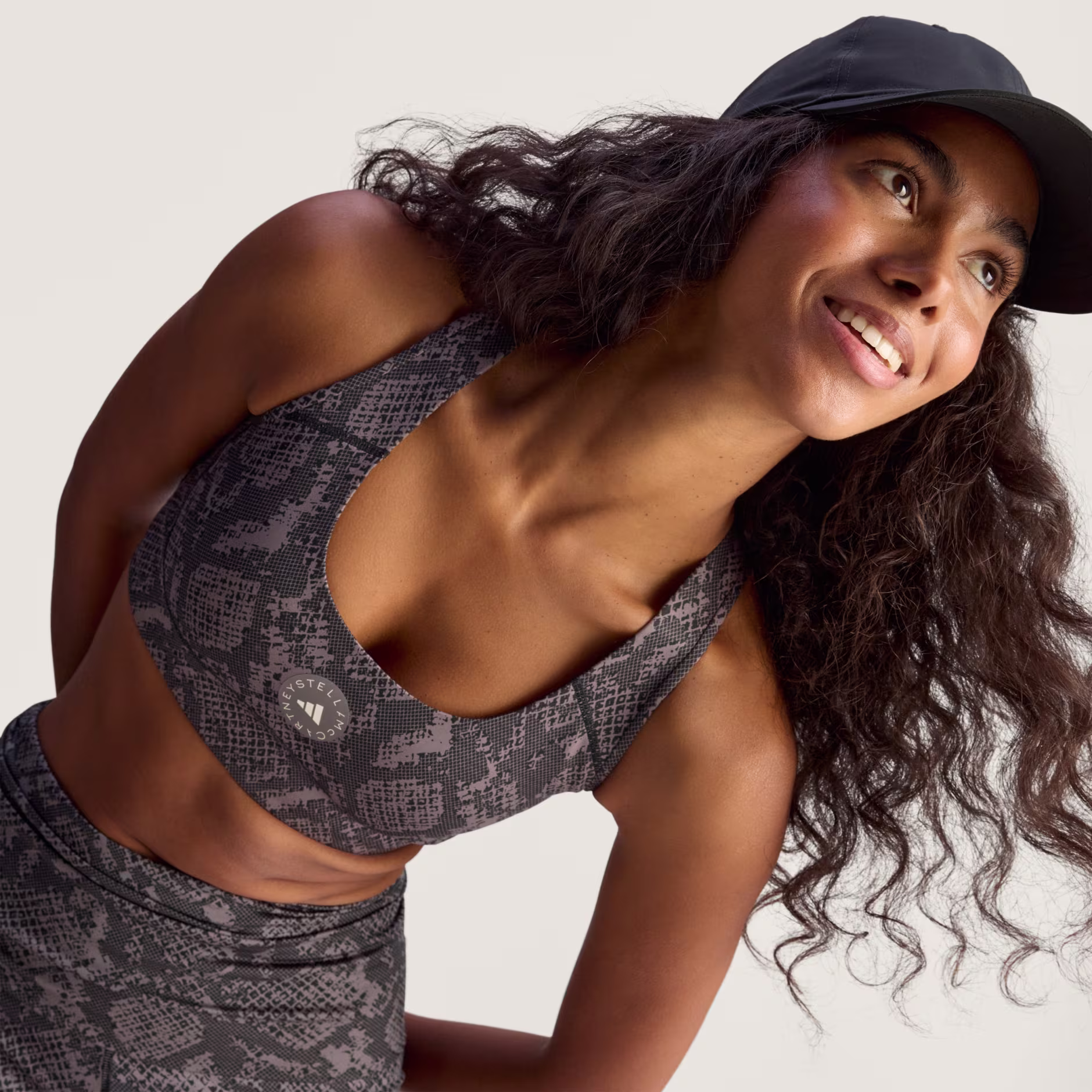 ქალის მაისური