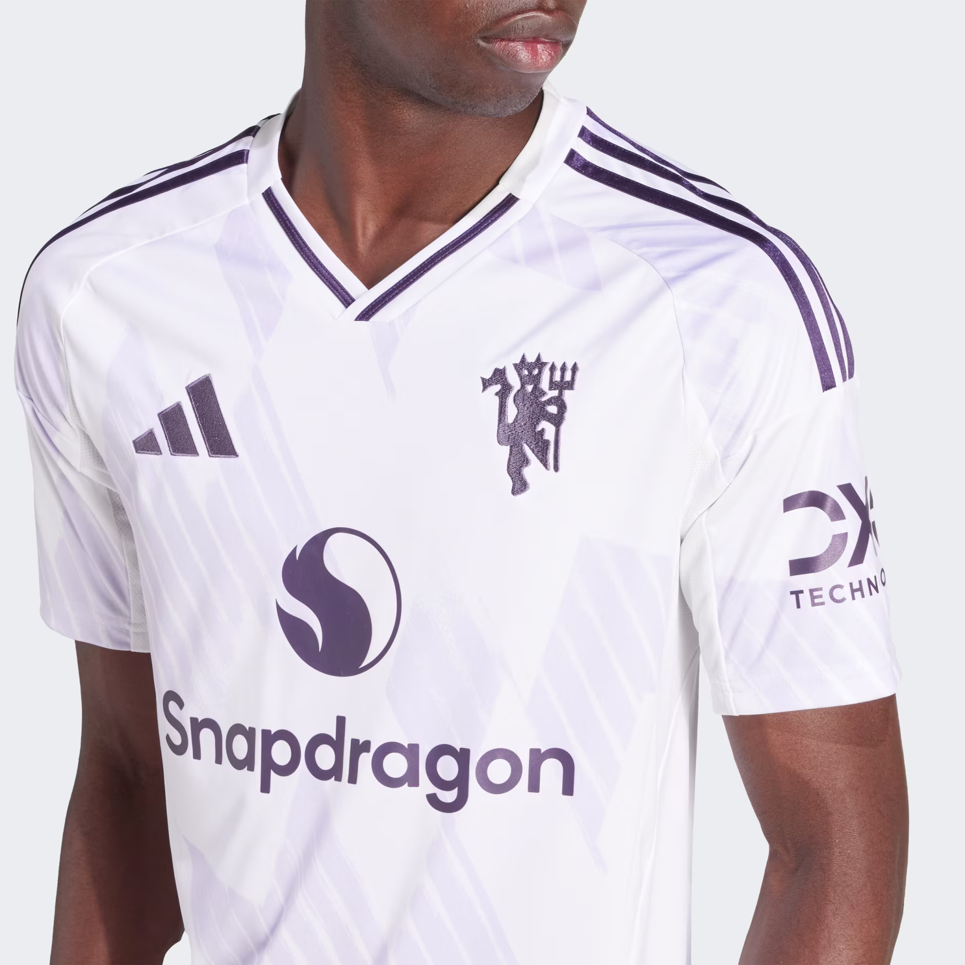 Adidas მამაკაცის მაისური