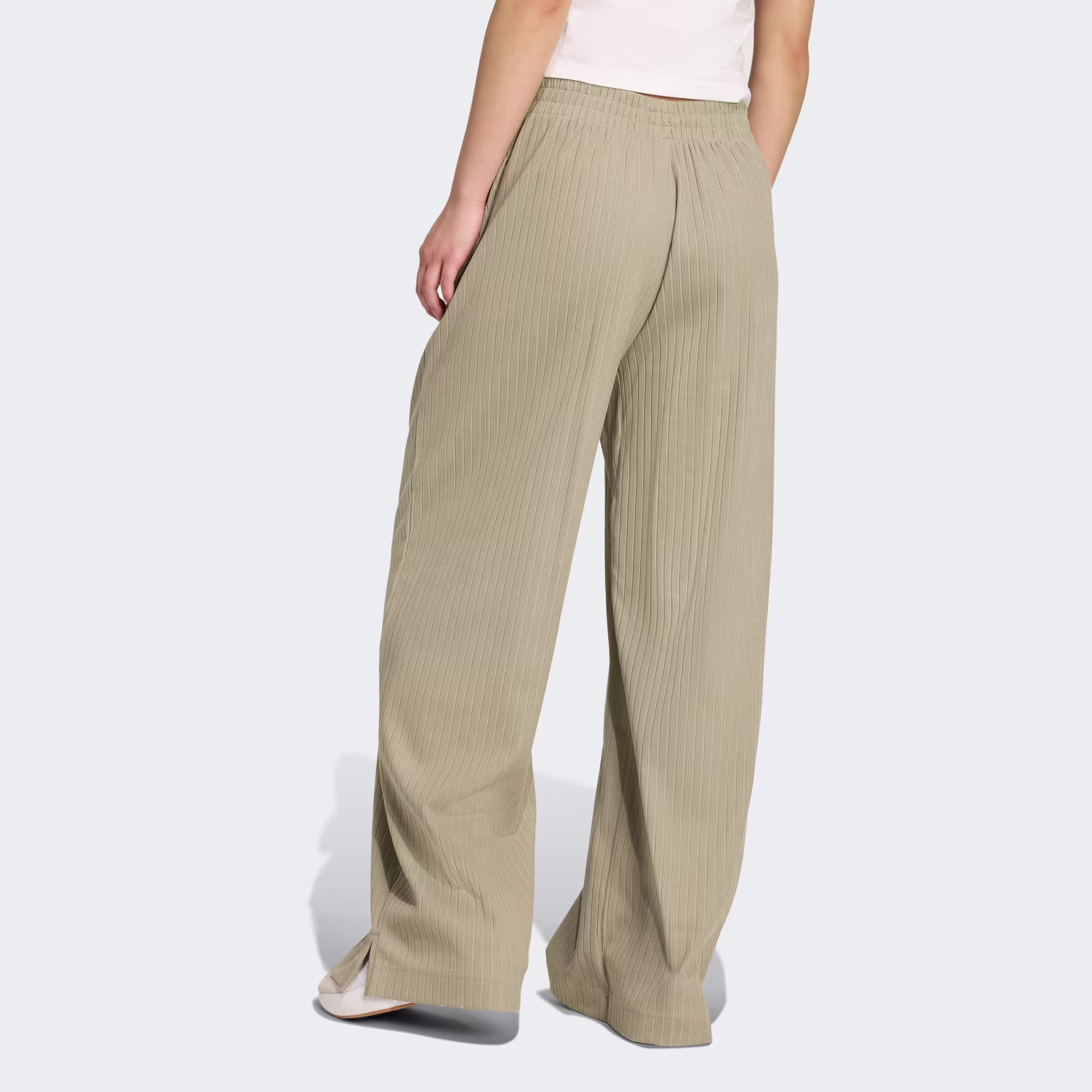 ქალის შარვალი