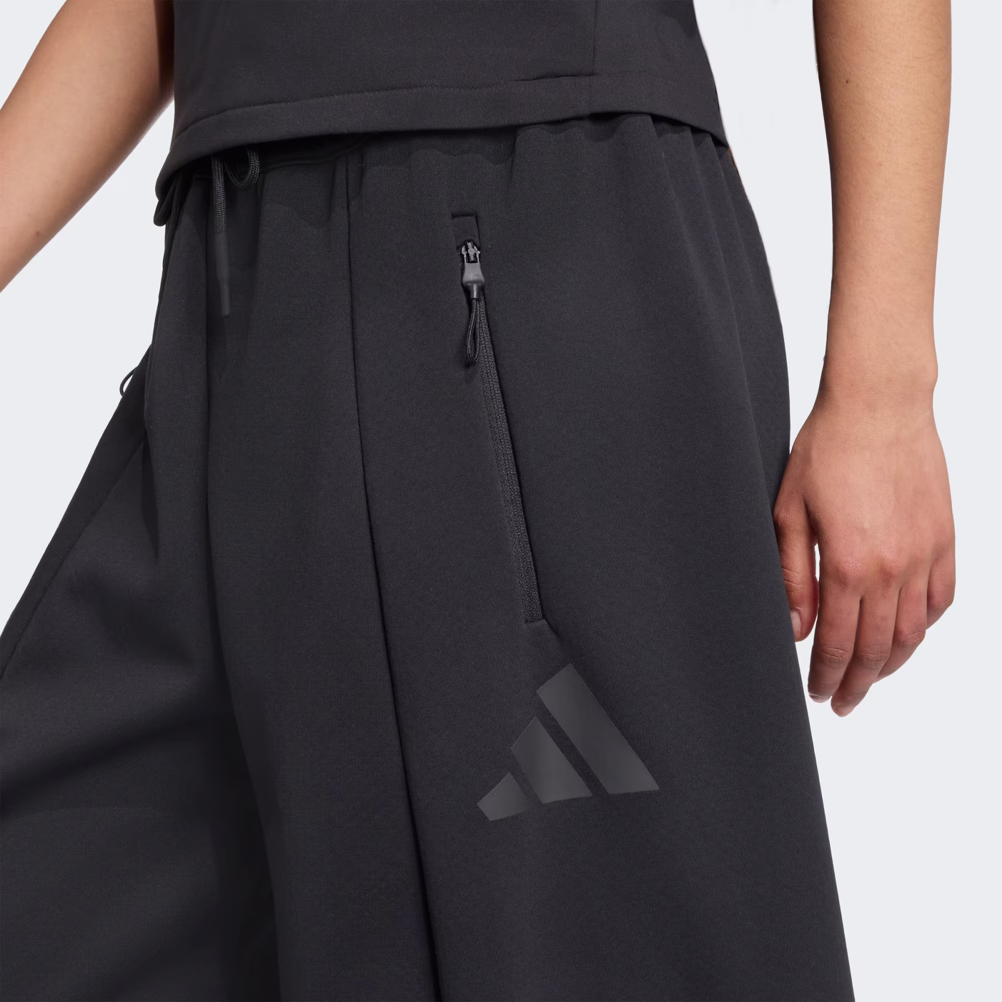 Adidas ქალის შარვალი