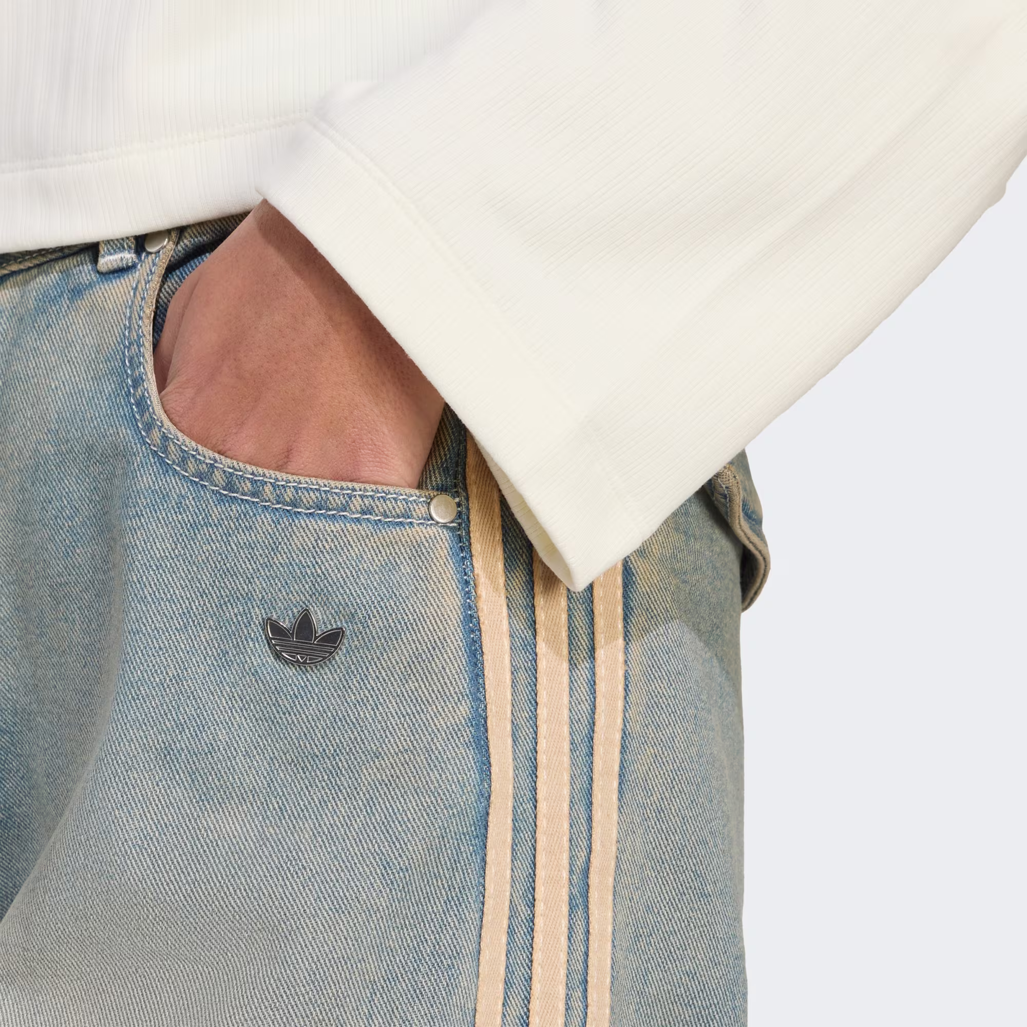 ქალის შარვალი