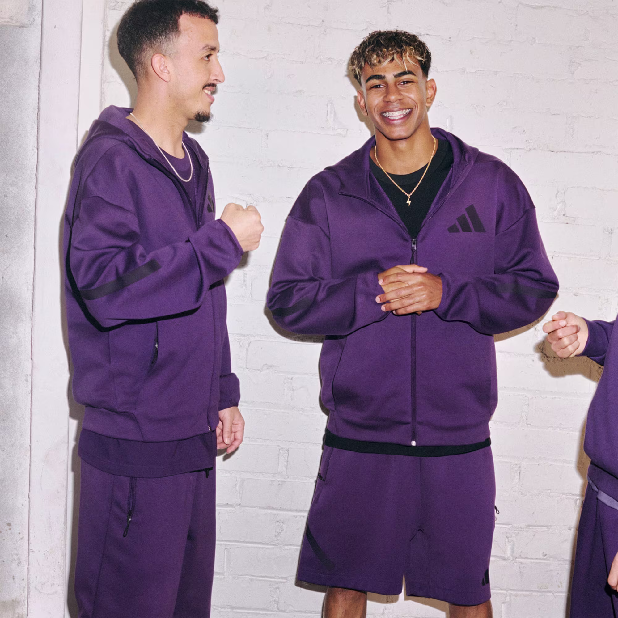 Adidas მამაკაცის ჯემპრი