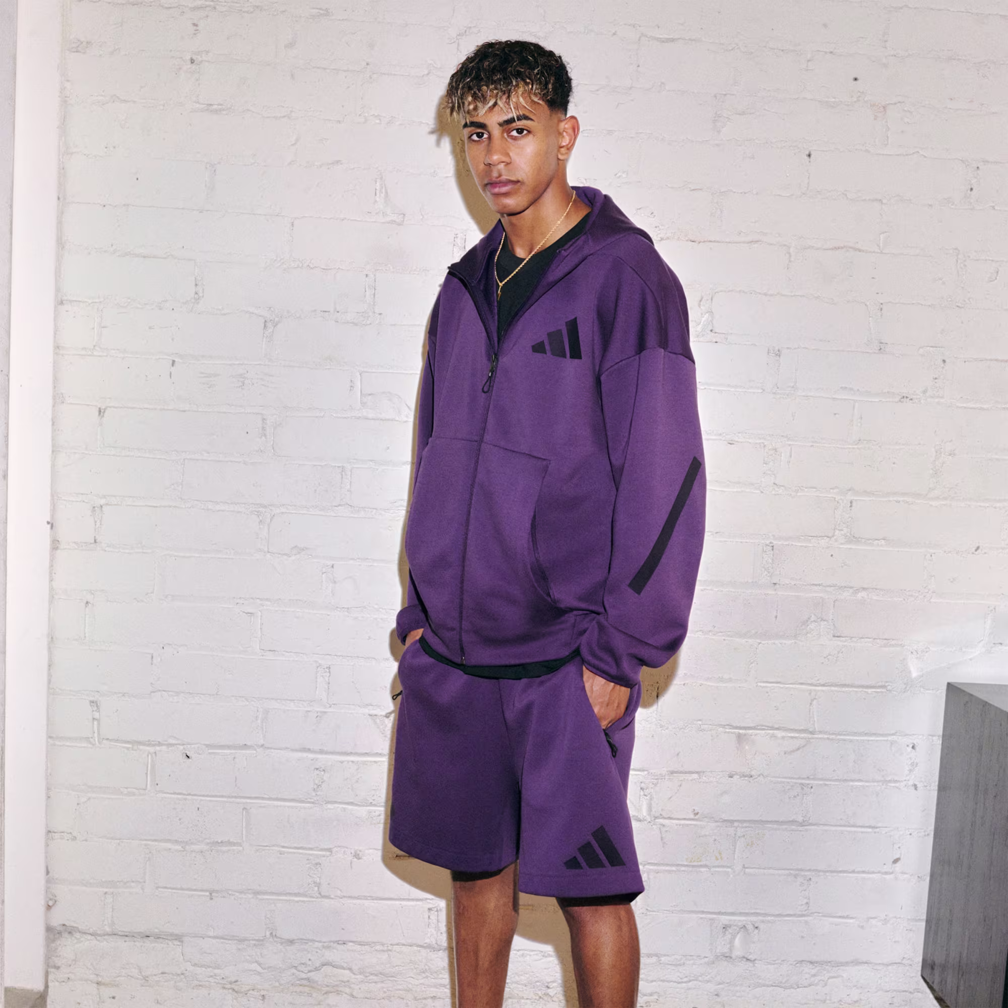 Adidas მამაკაცის ჯემპრი