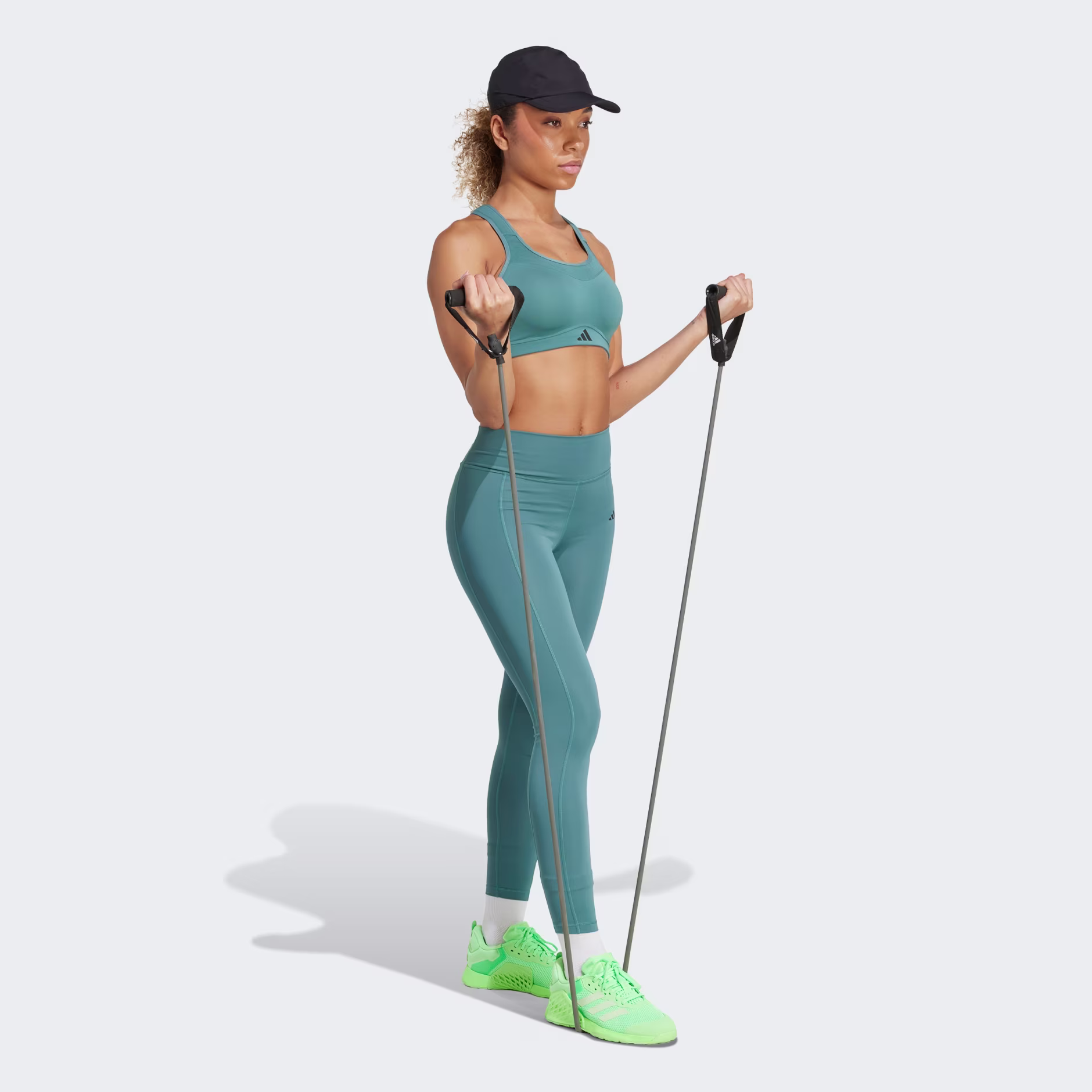 ქალის შარვალი