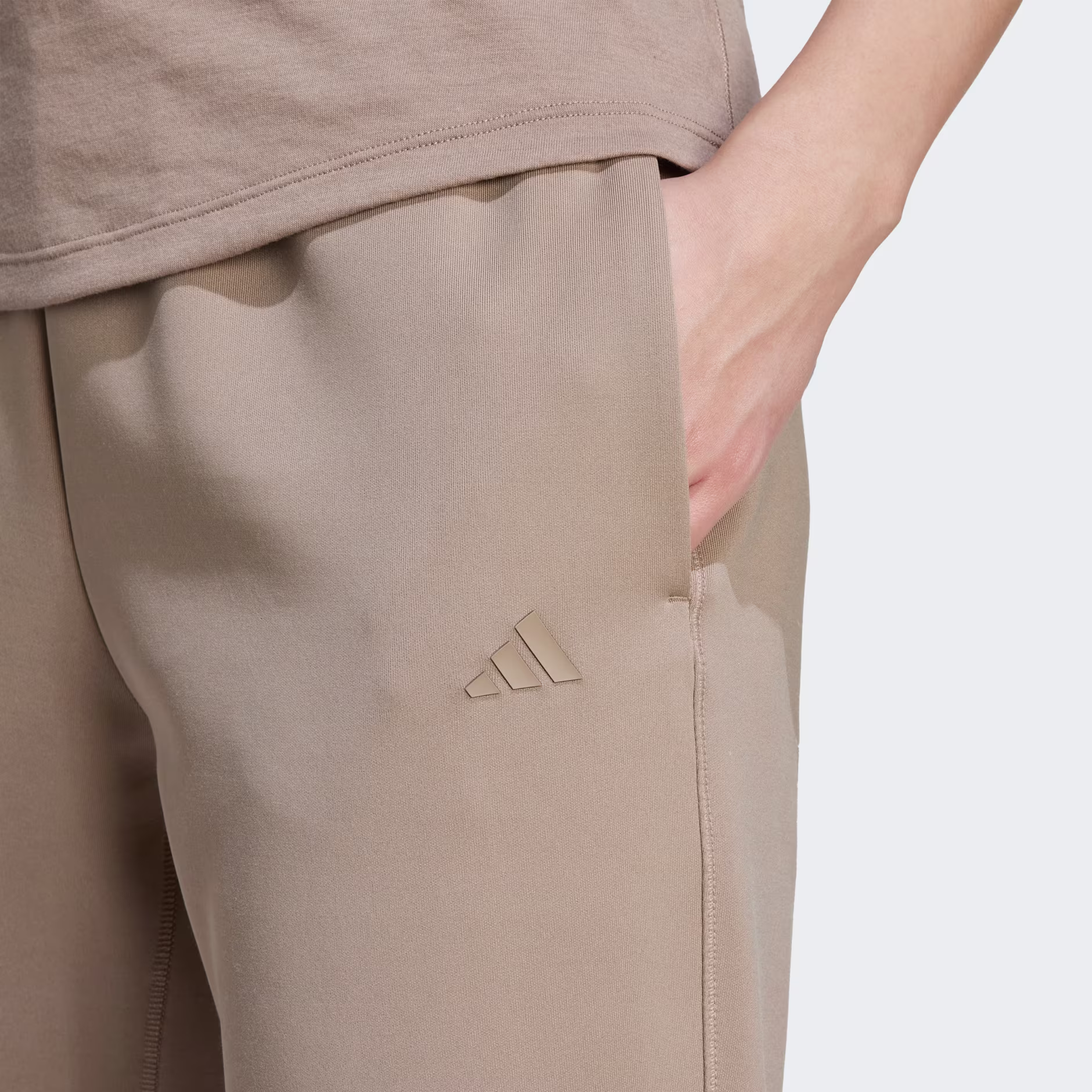 Adidas ქალის შარვალი