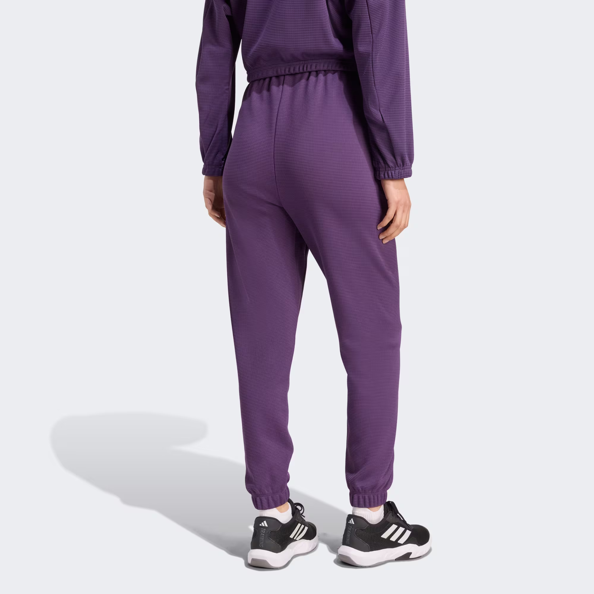 ქალის შარვალი