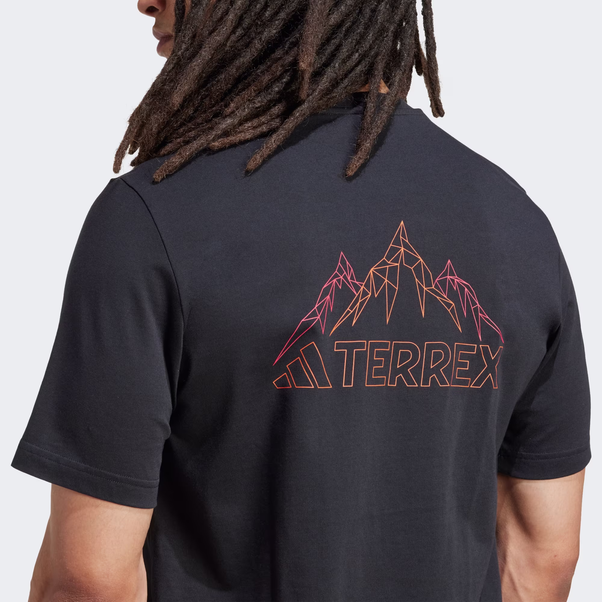 Adidas მამაკაცის მაისური