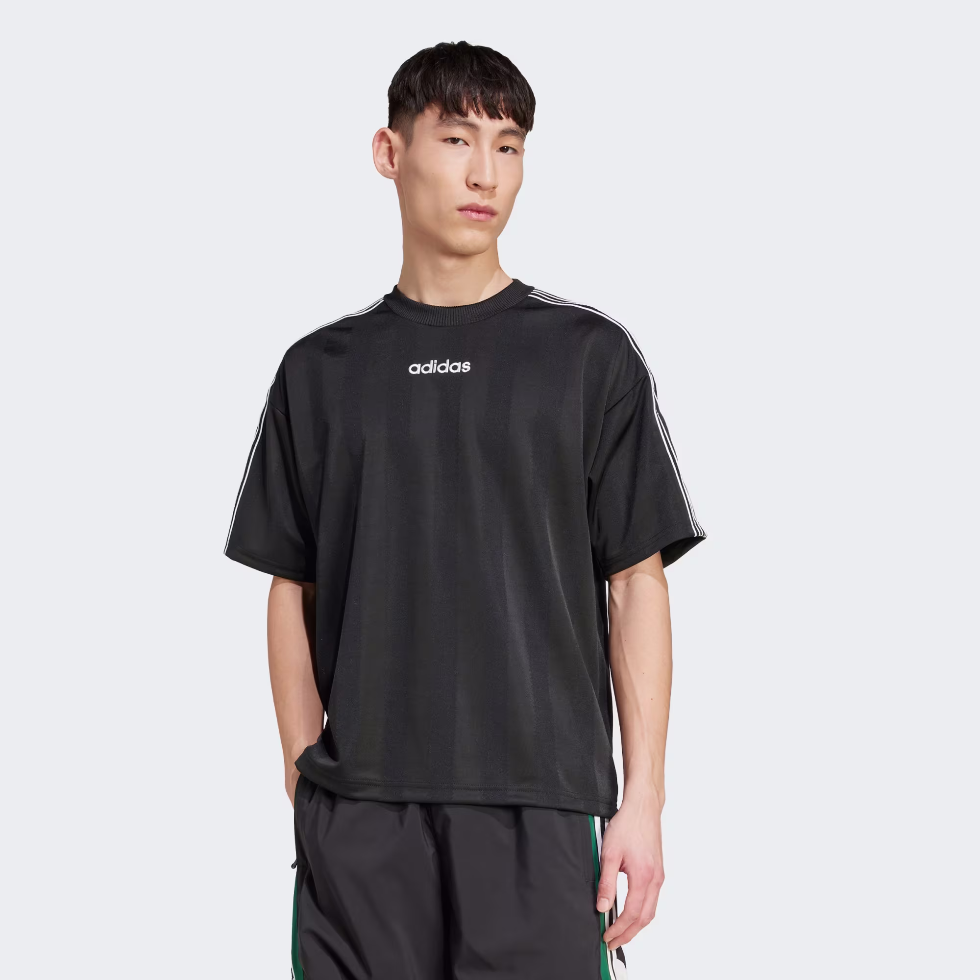 Adidas მამაკაცის მაისური