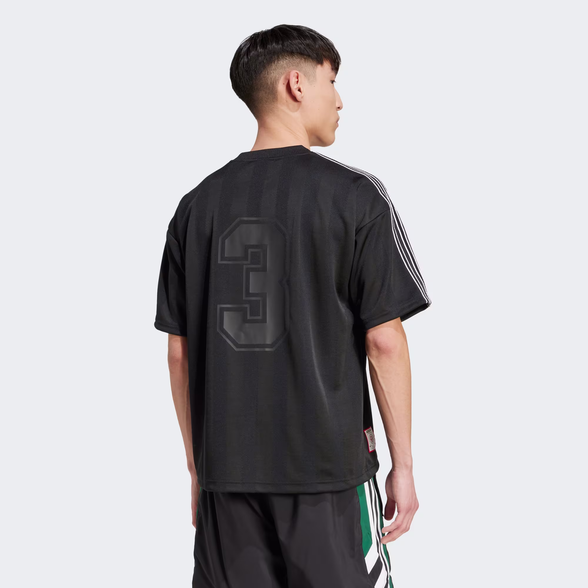 Adidas მამაკაცის მაისური