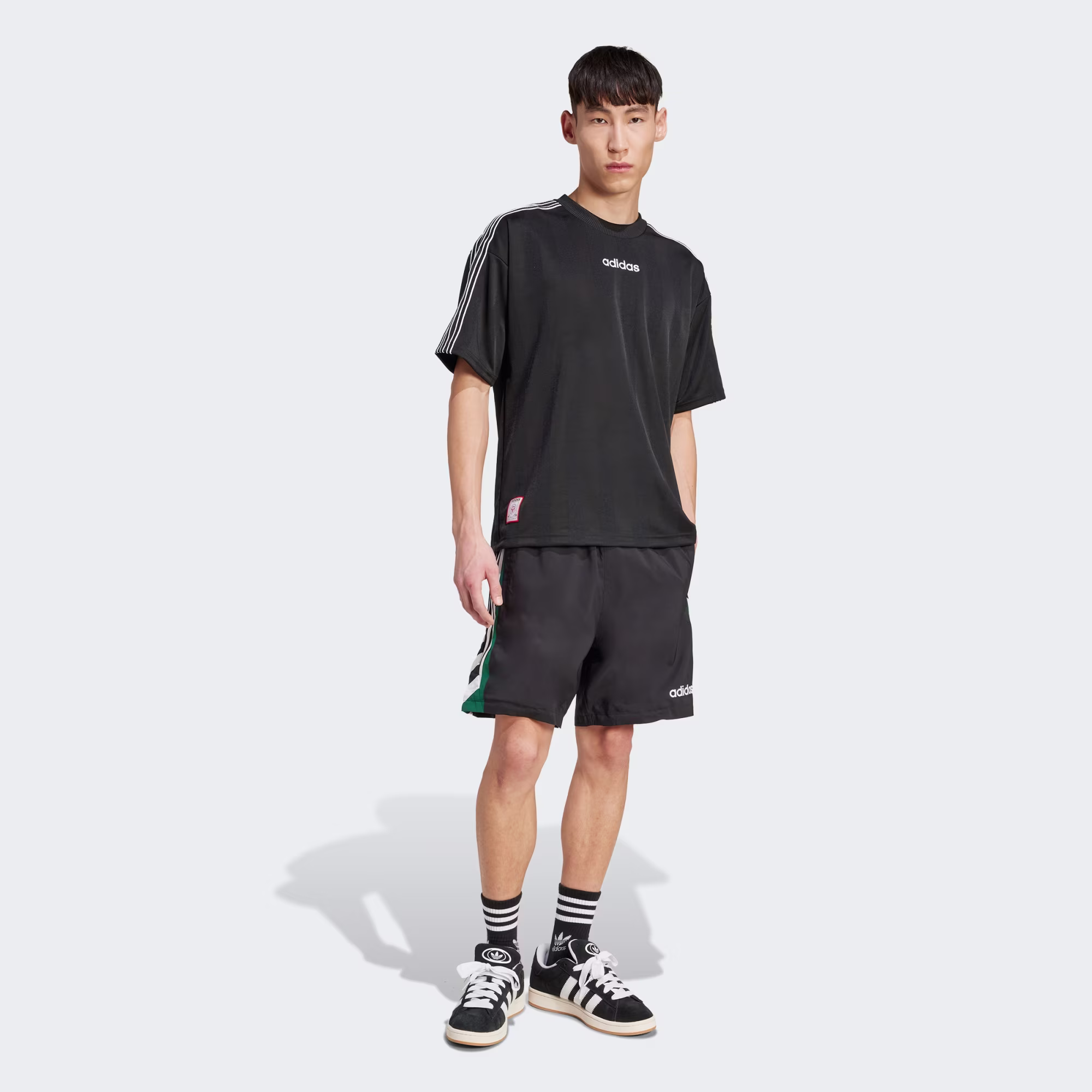 Adidas მამაკაცის მაისური