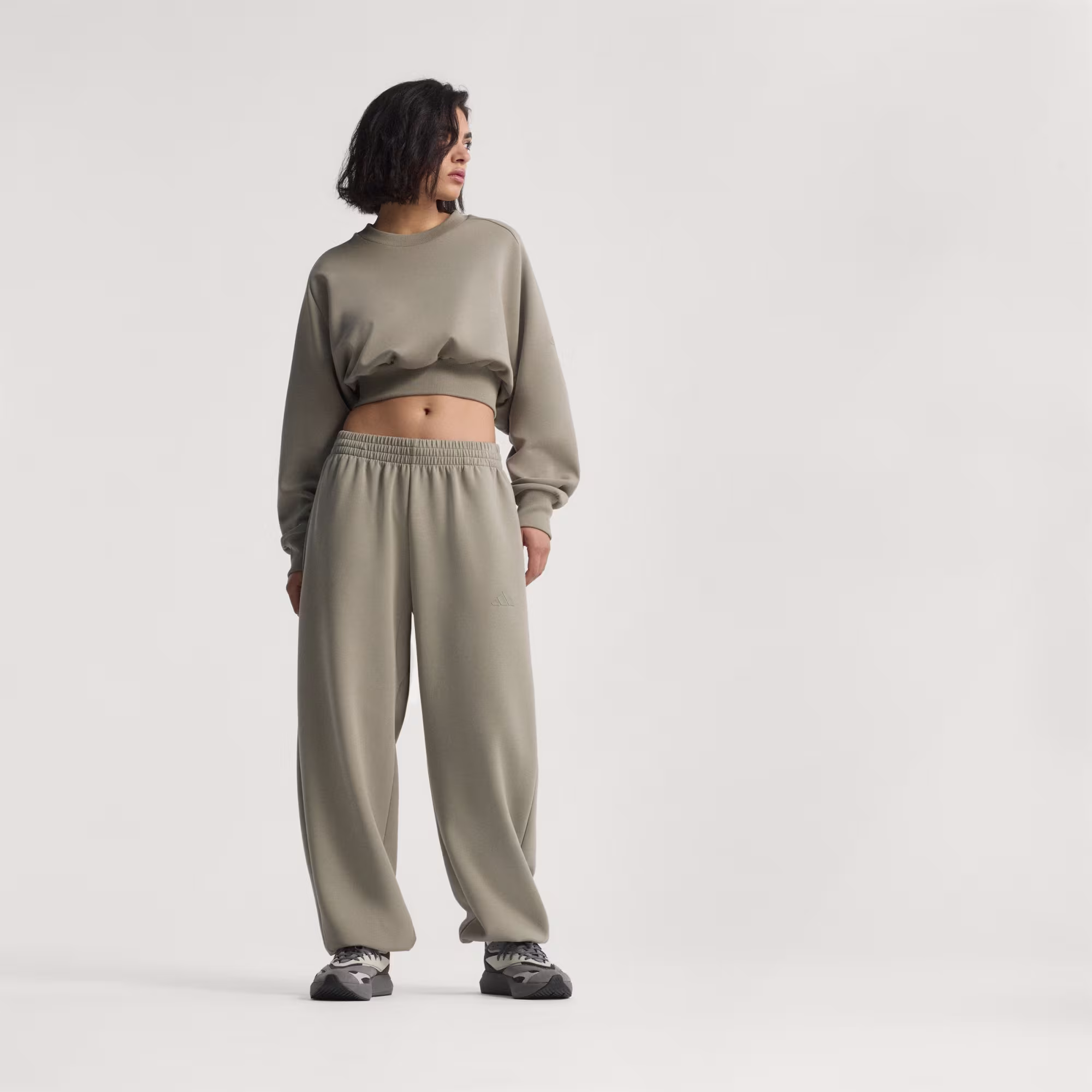 Adidas ქალის შარვალი