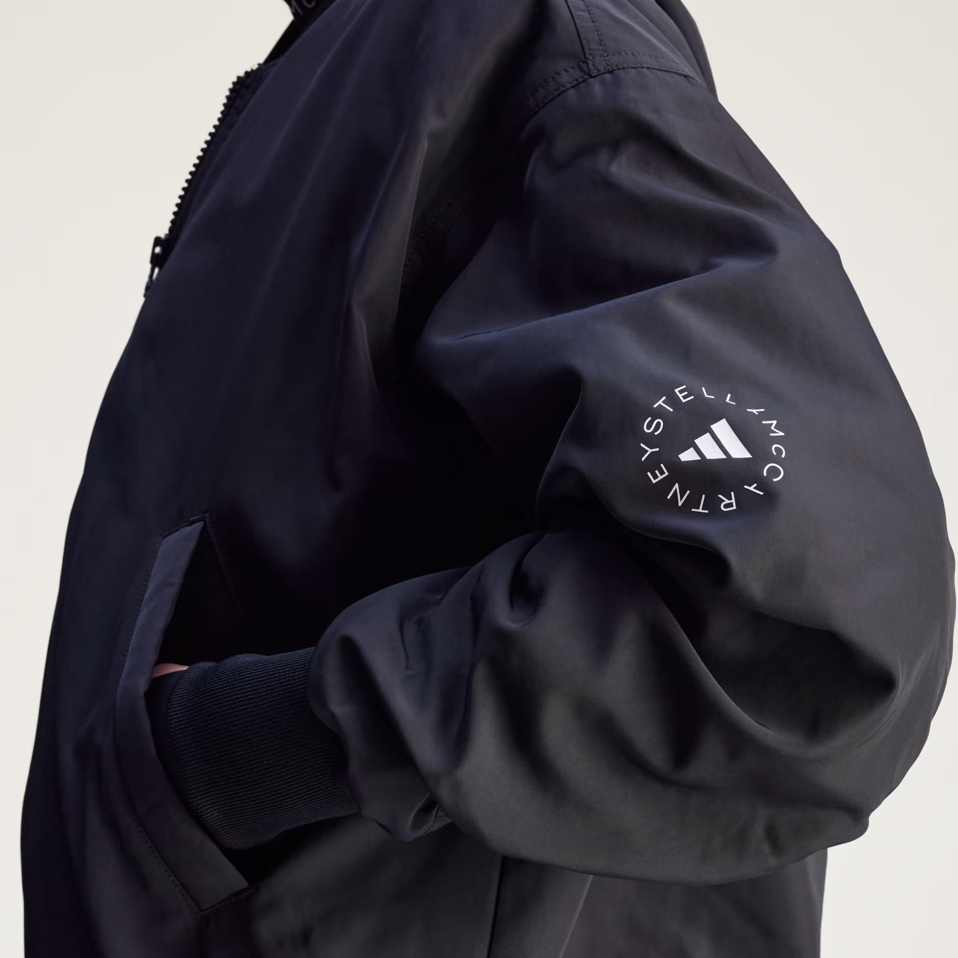 ქალის  ქურთუკი