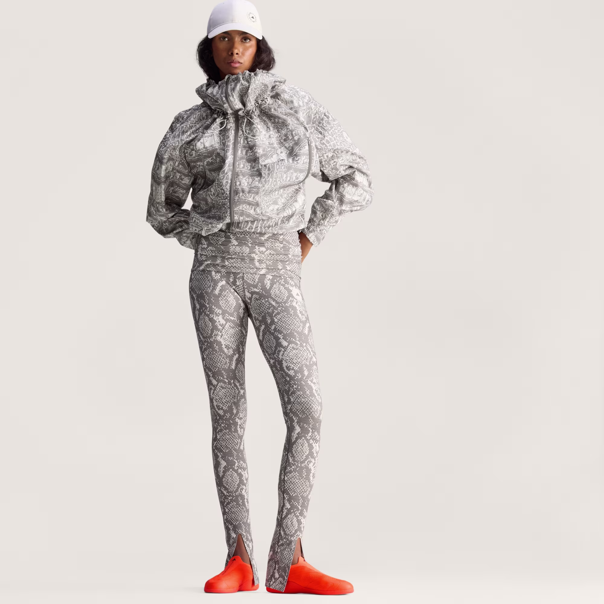 ქალის ჯემპრი