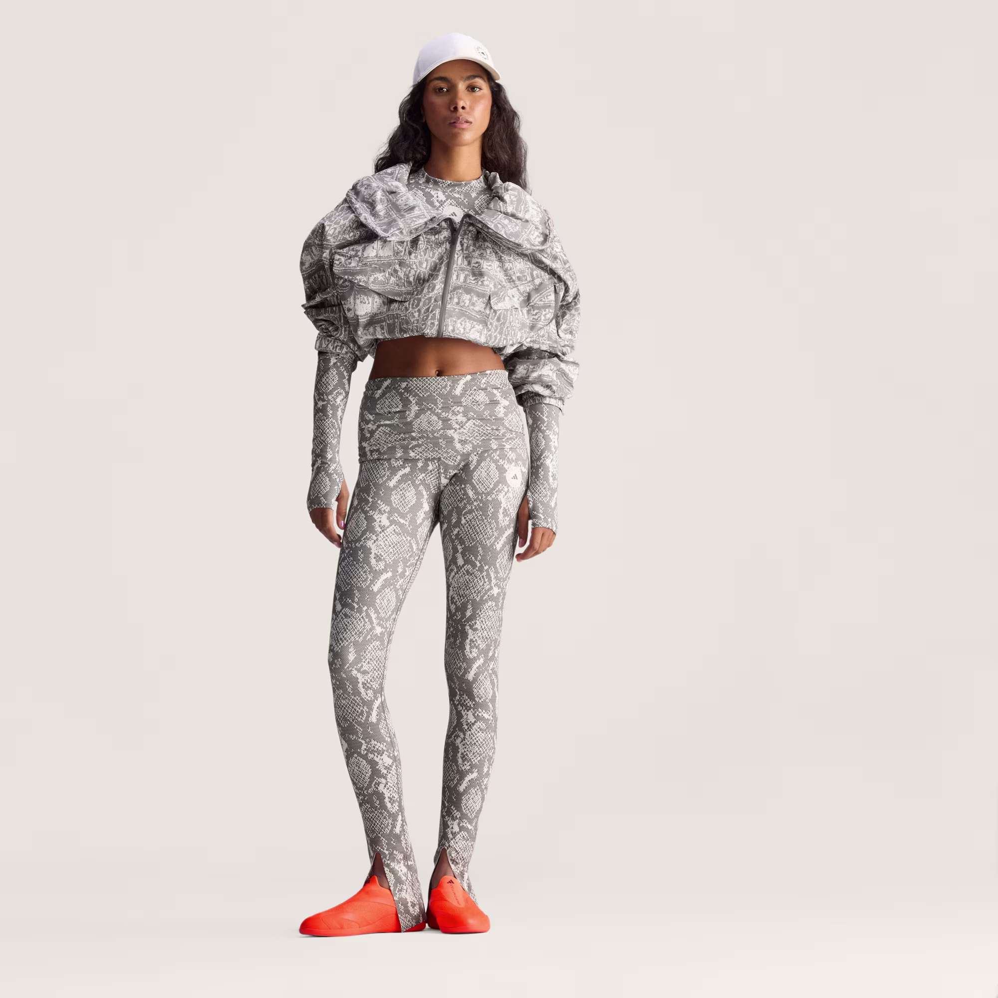 ქალის ჯემპრი