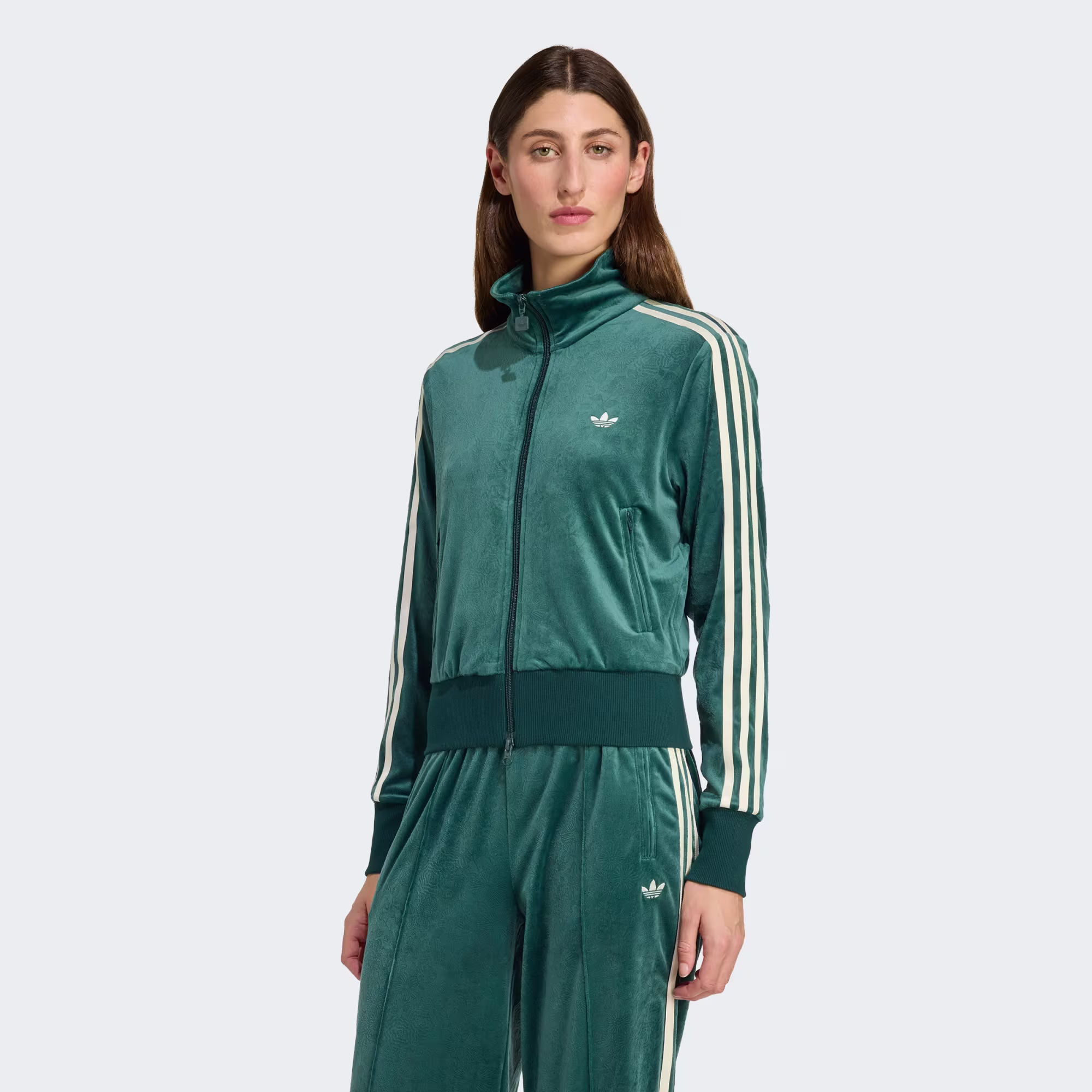 Adidas ქალის ჯემპრი