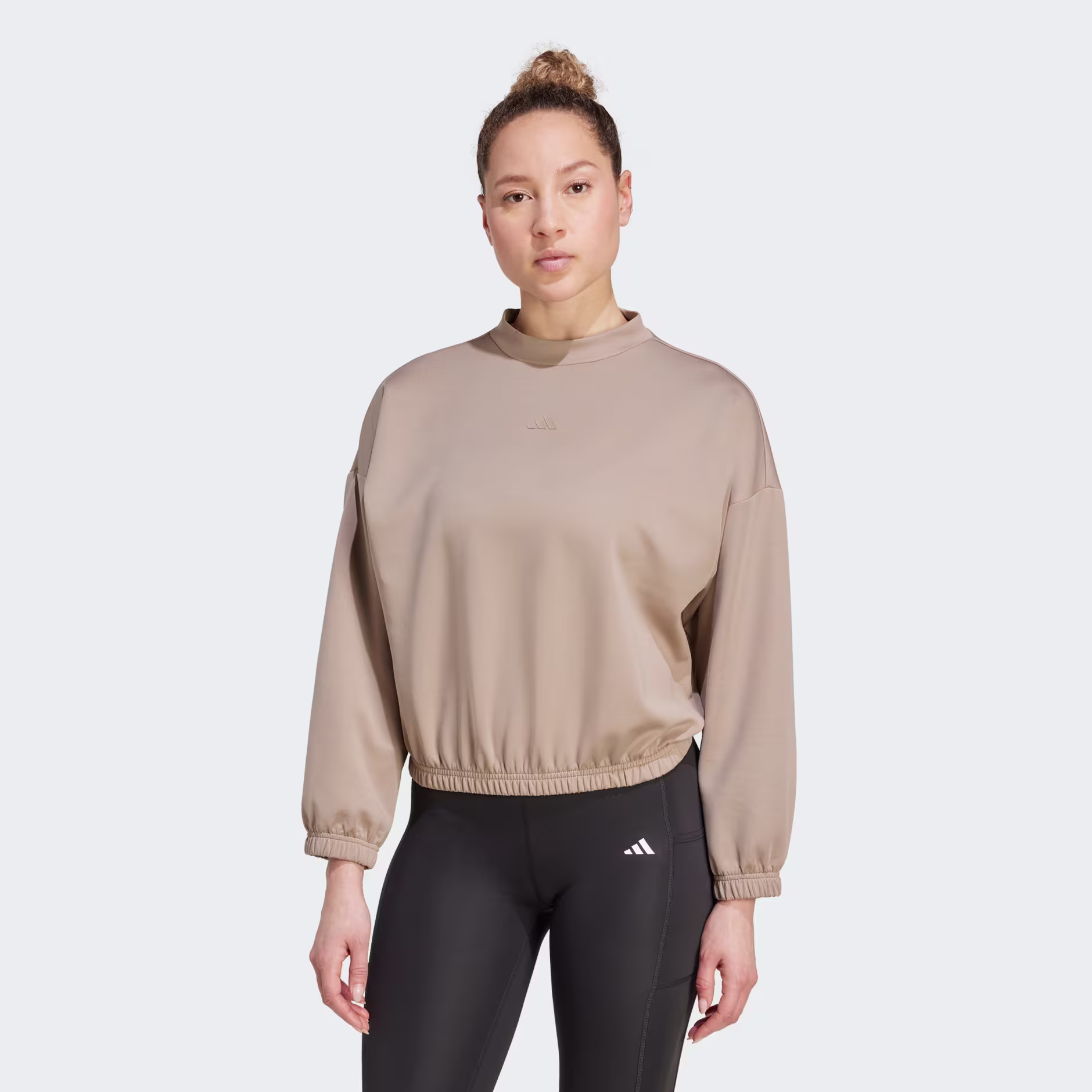Adidas ქალის ჯემპრი