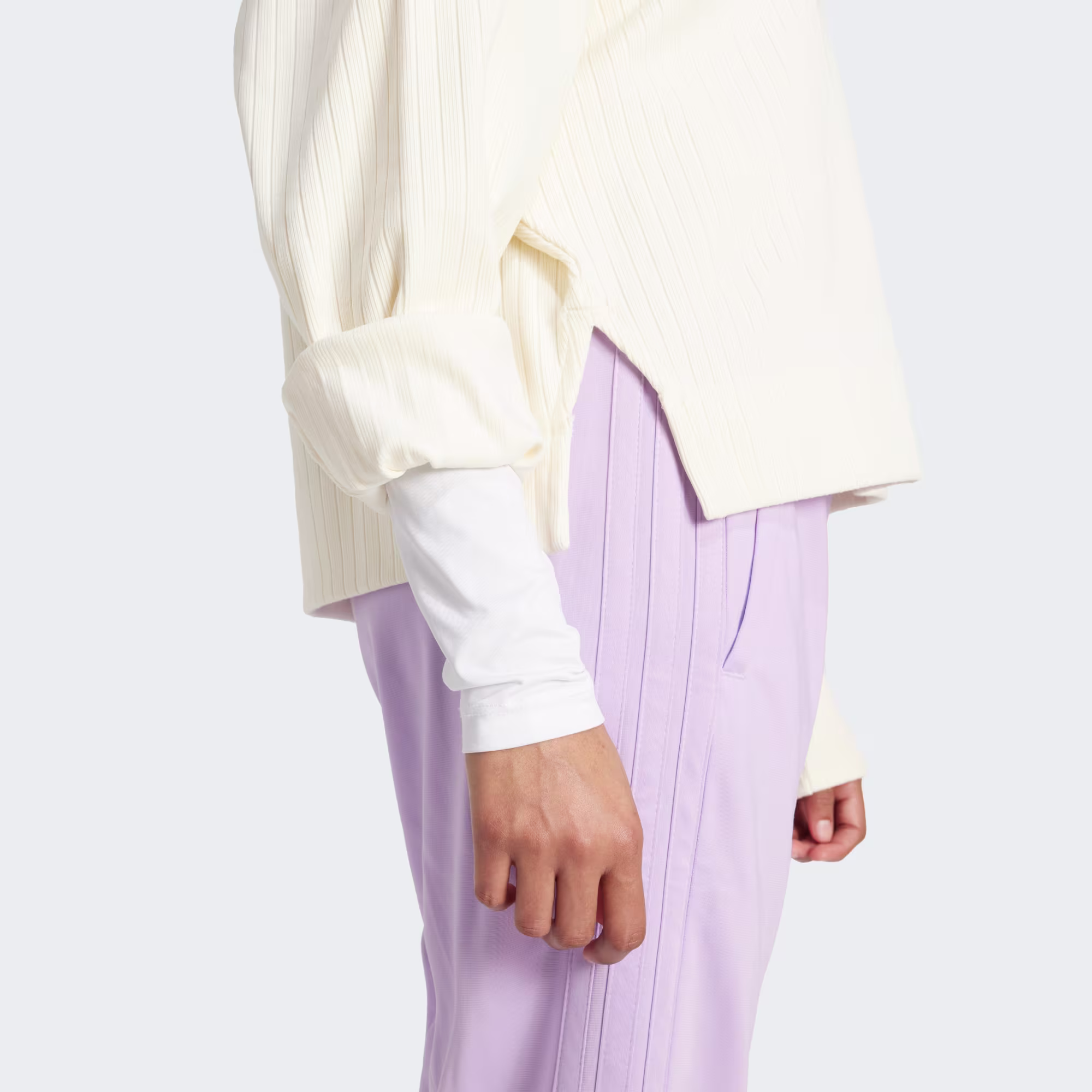 ქალის ჯემპრი