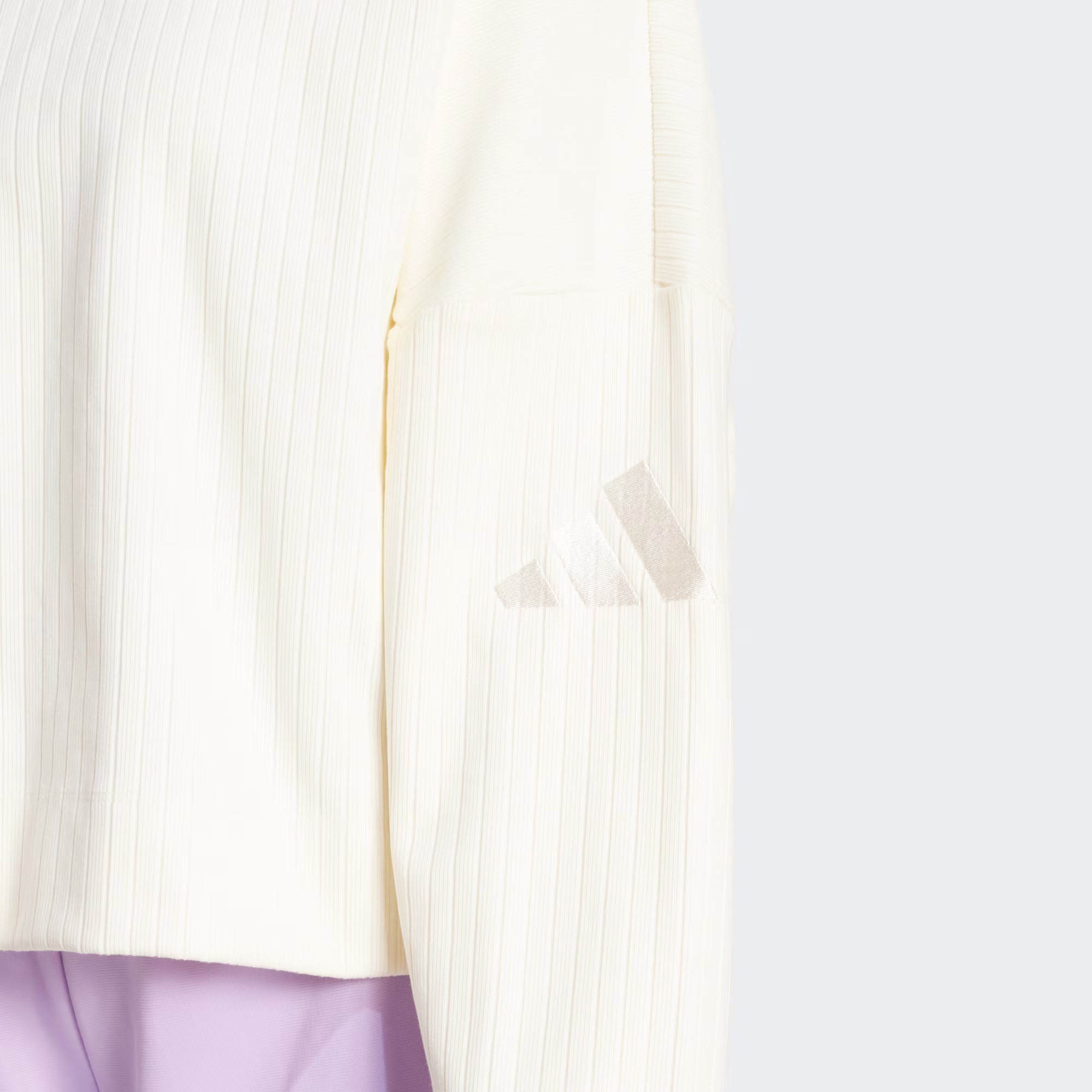 ქალის ჯემპრი