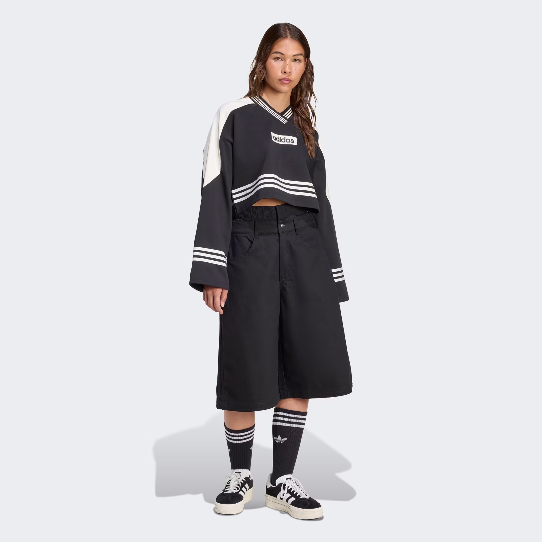 Adidas ქალის ჯემპრი