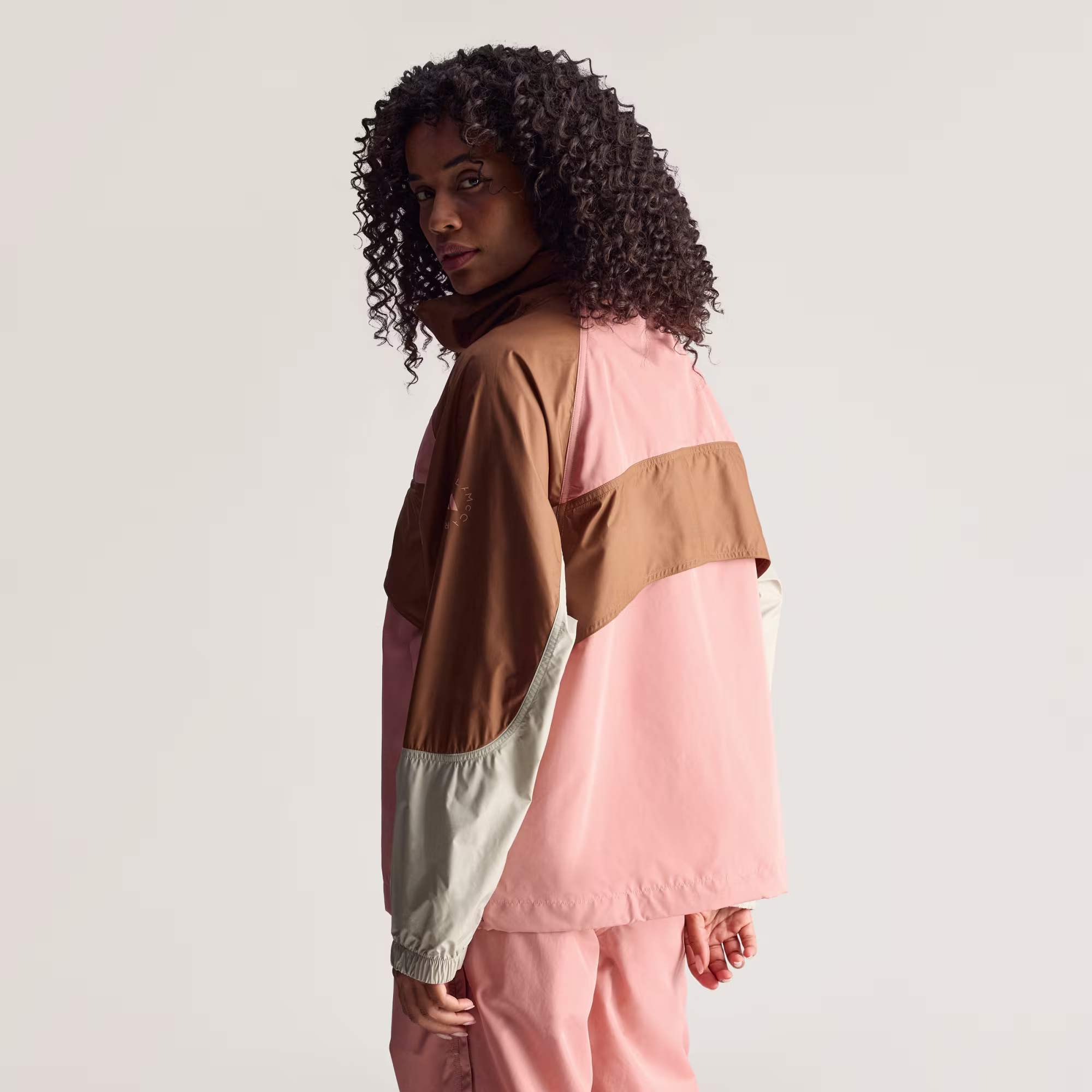 ქალის  ქურთუკი