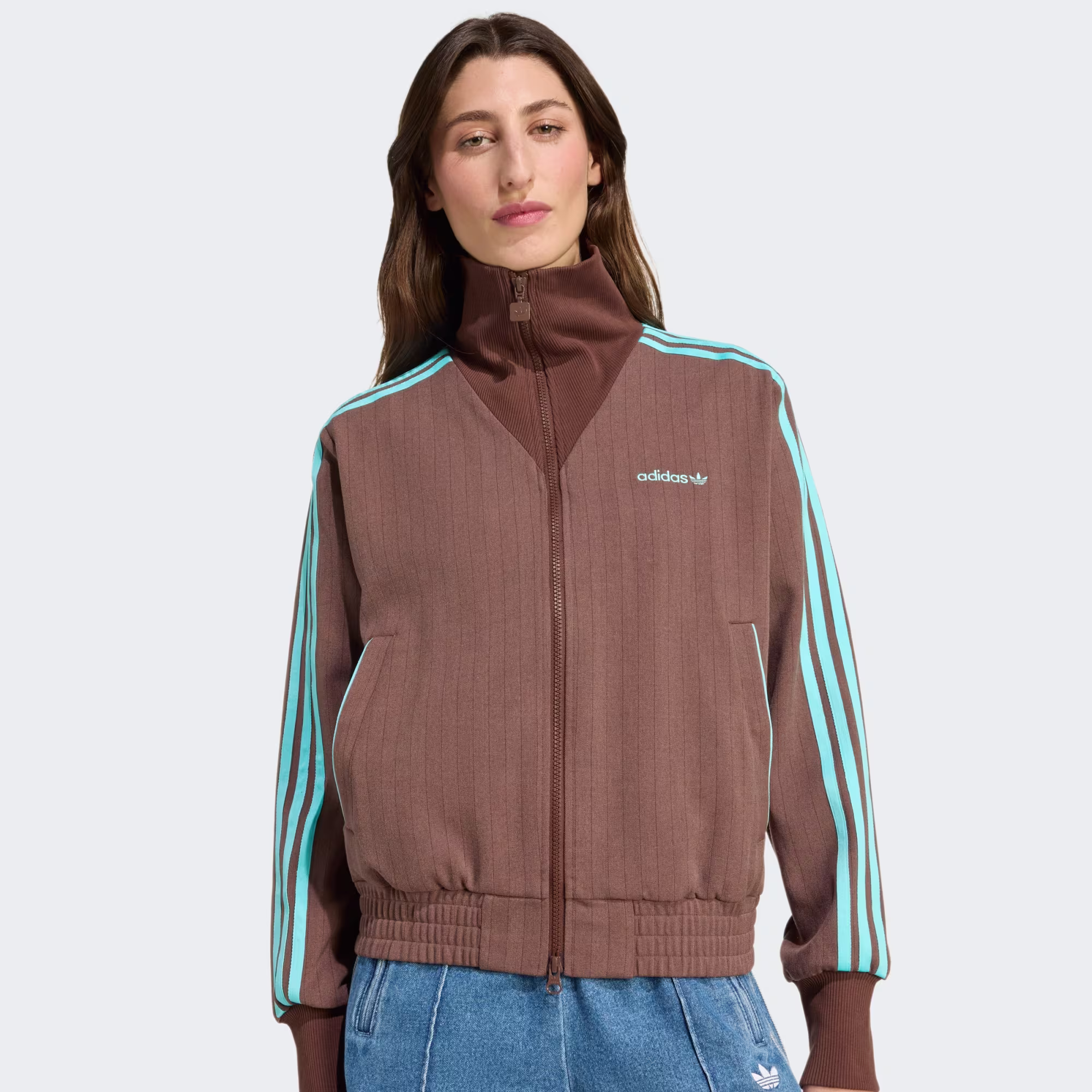 ქალის ჯემპრი