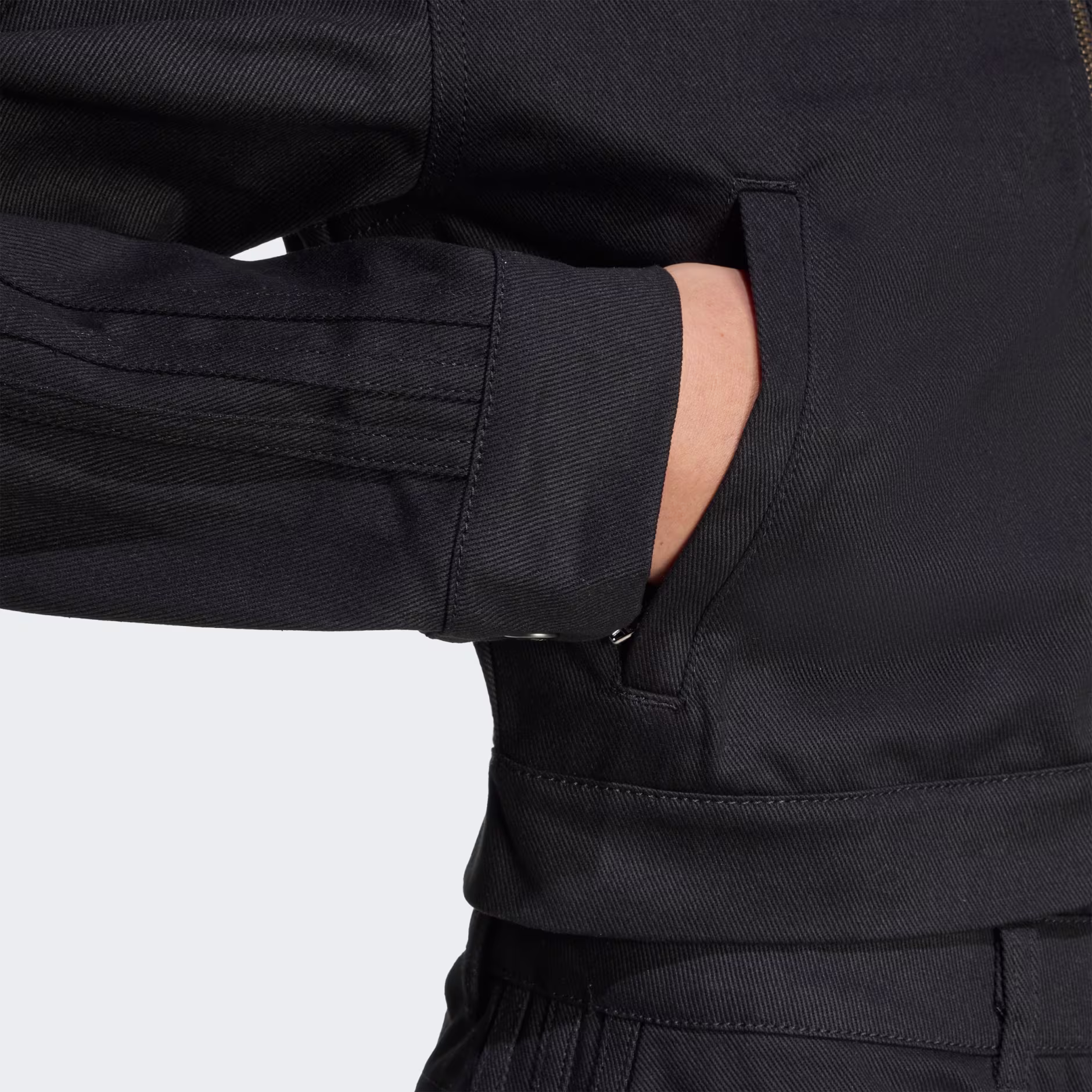 Adidas ქალის ჯემპრი