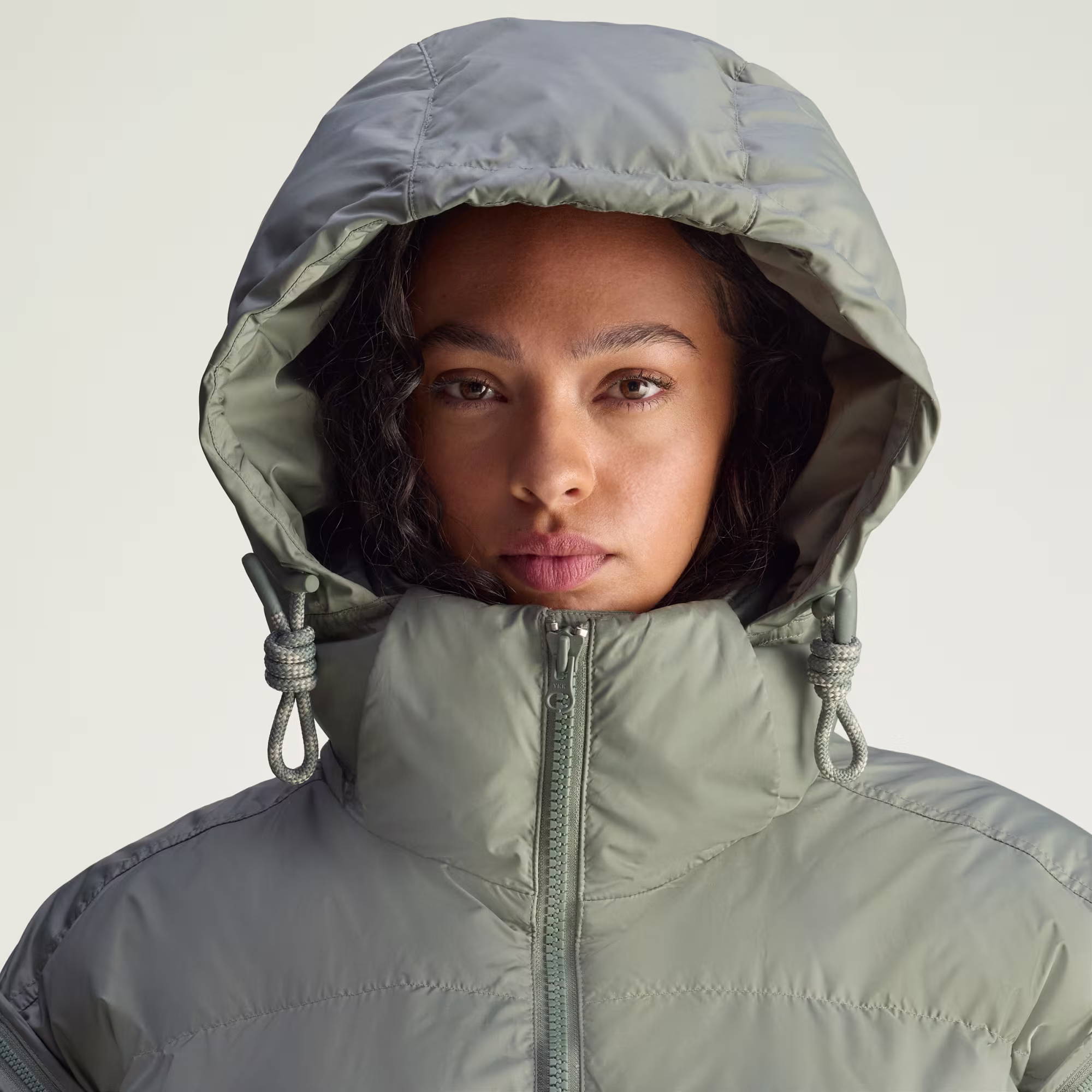 ქალის  ქურთუკი