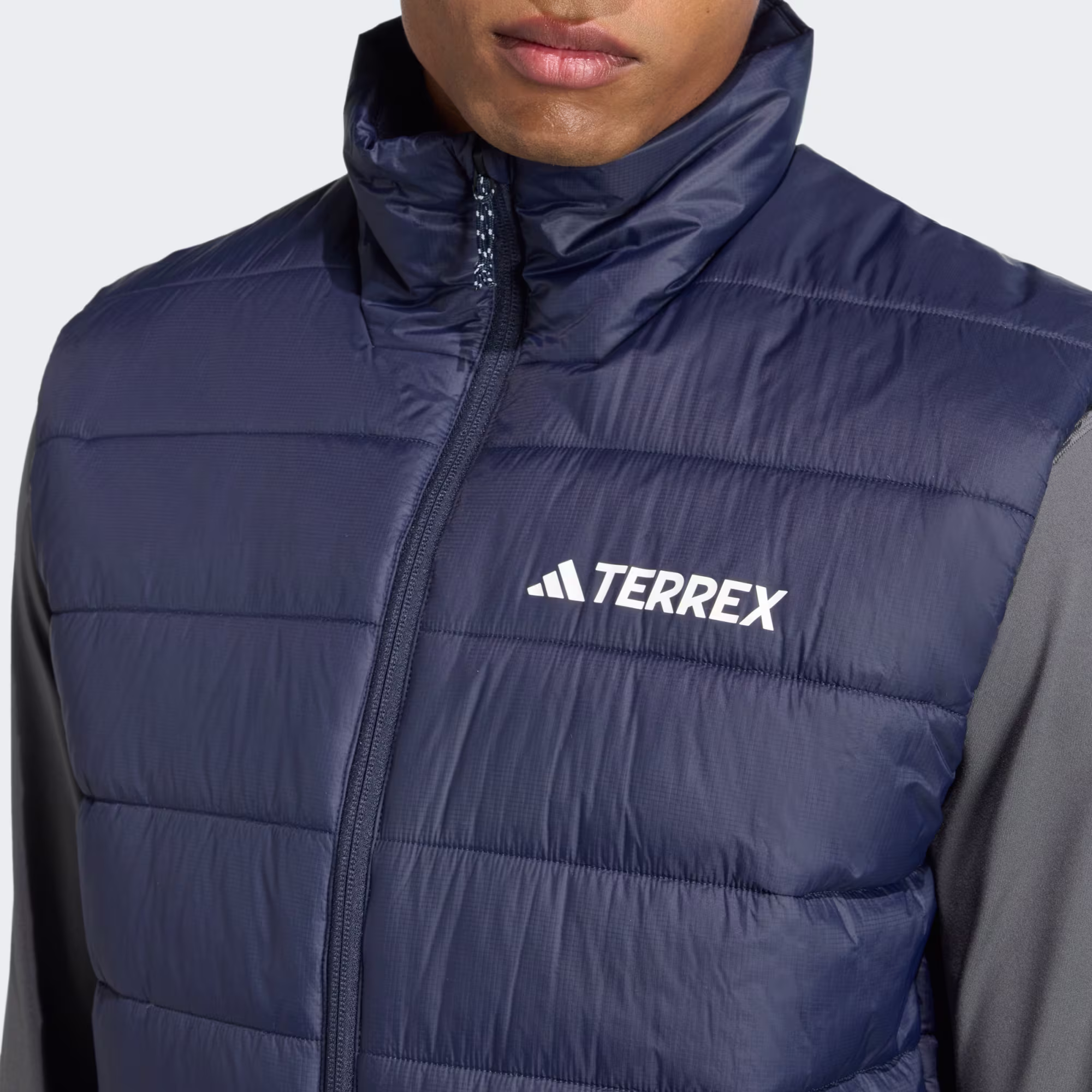 Adidas მამაკაცის ქურთუკი