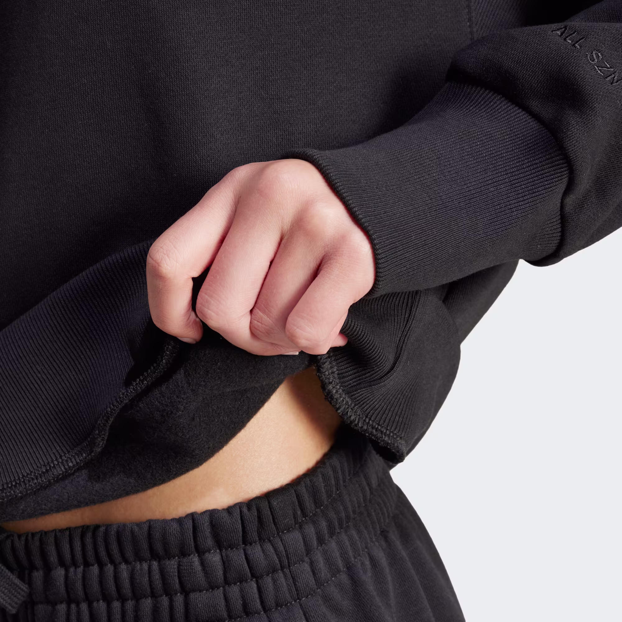 ქალის ჯემპრი